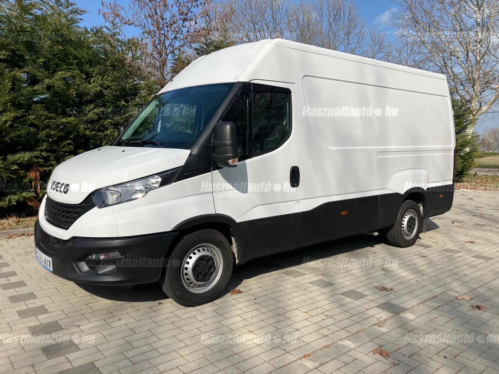 IVECO 35 2020/10 - 1