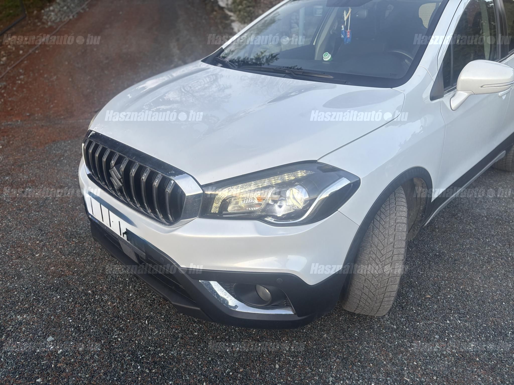 SUZUKI SX4 S-CROSS 2017/10 - 1