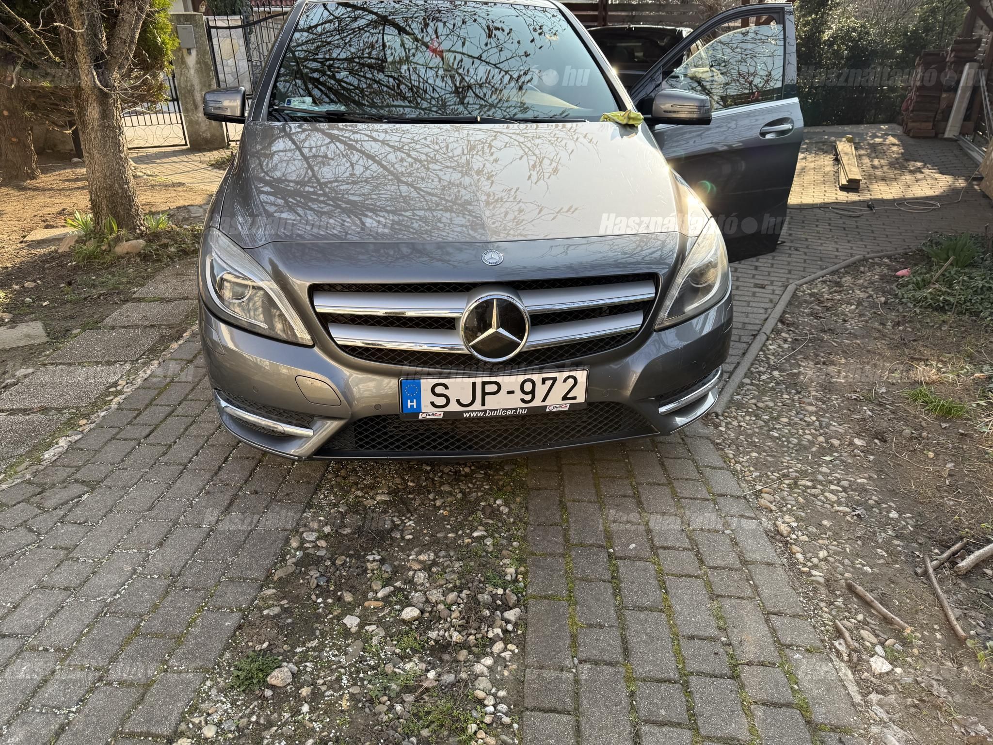 MERCEDES-BENZ B 180 2012/2 - 1