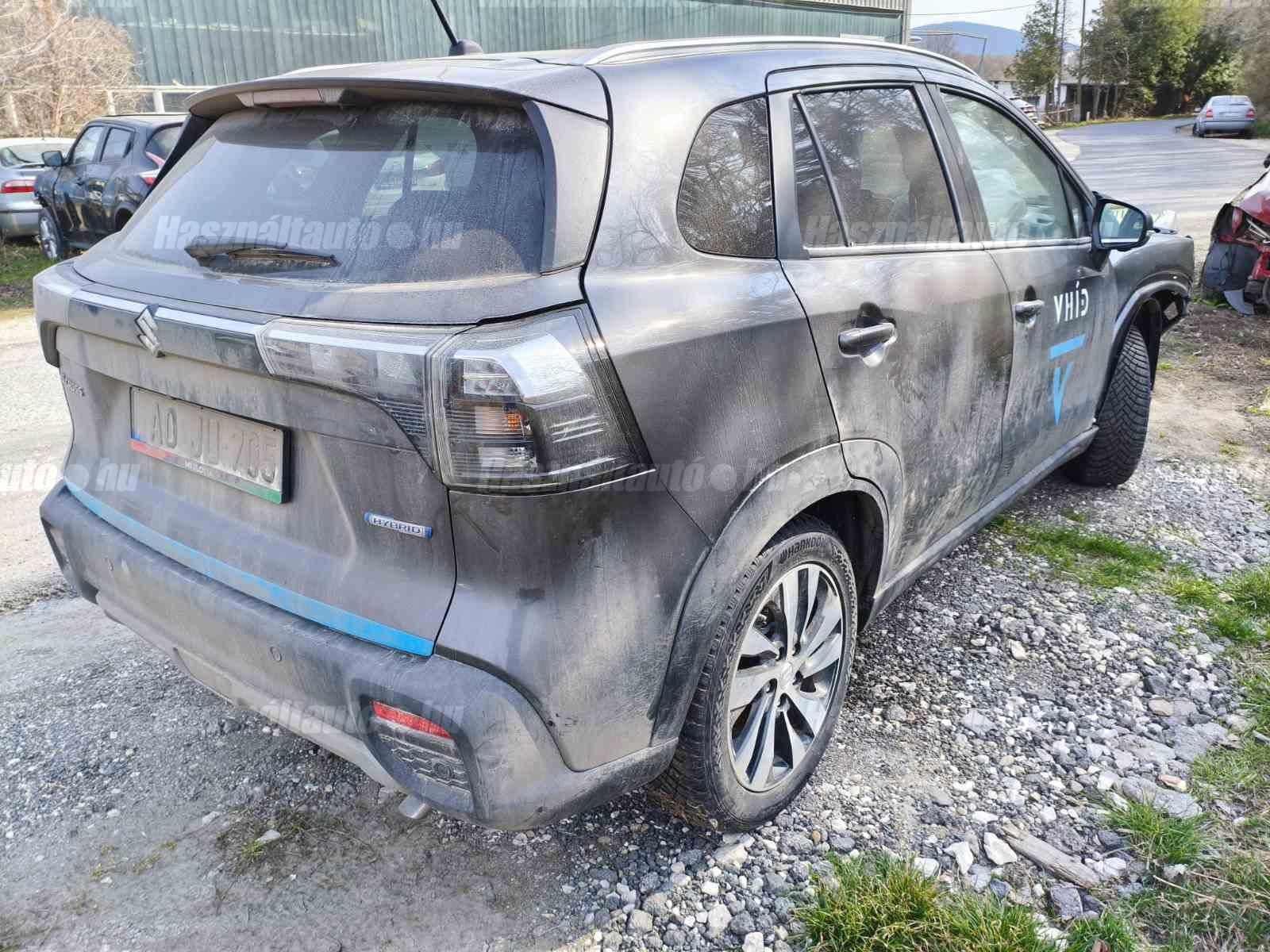 SUZUKI S-CROSS 2025/11 - 1