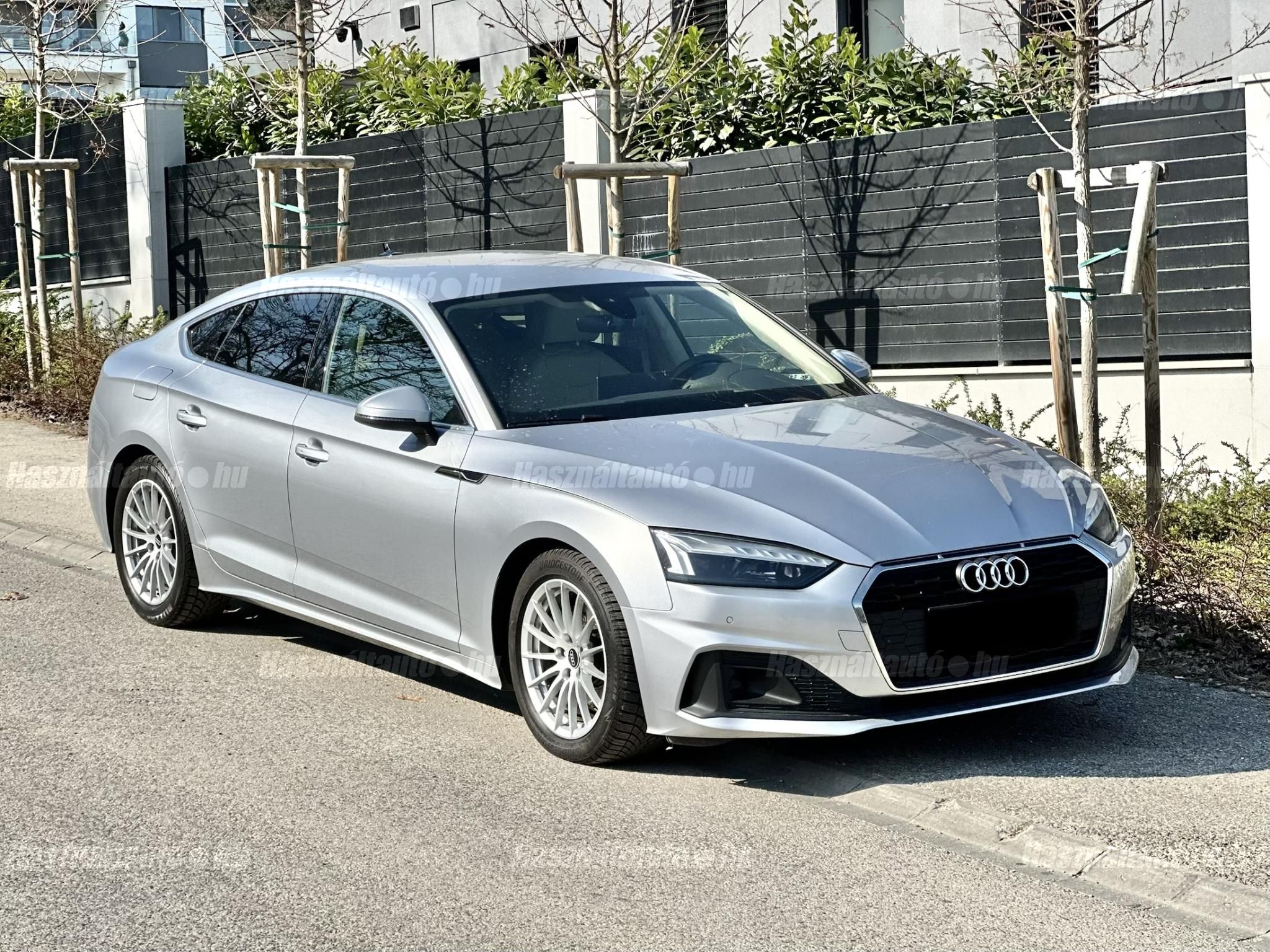 AUDI A5 2021/9 - 1