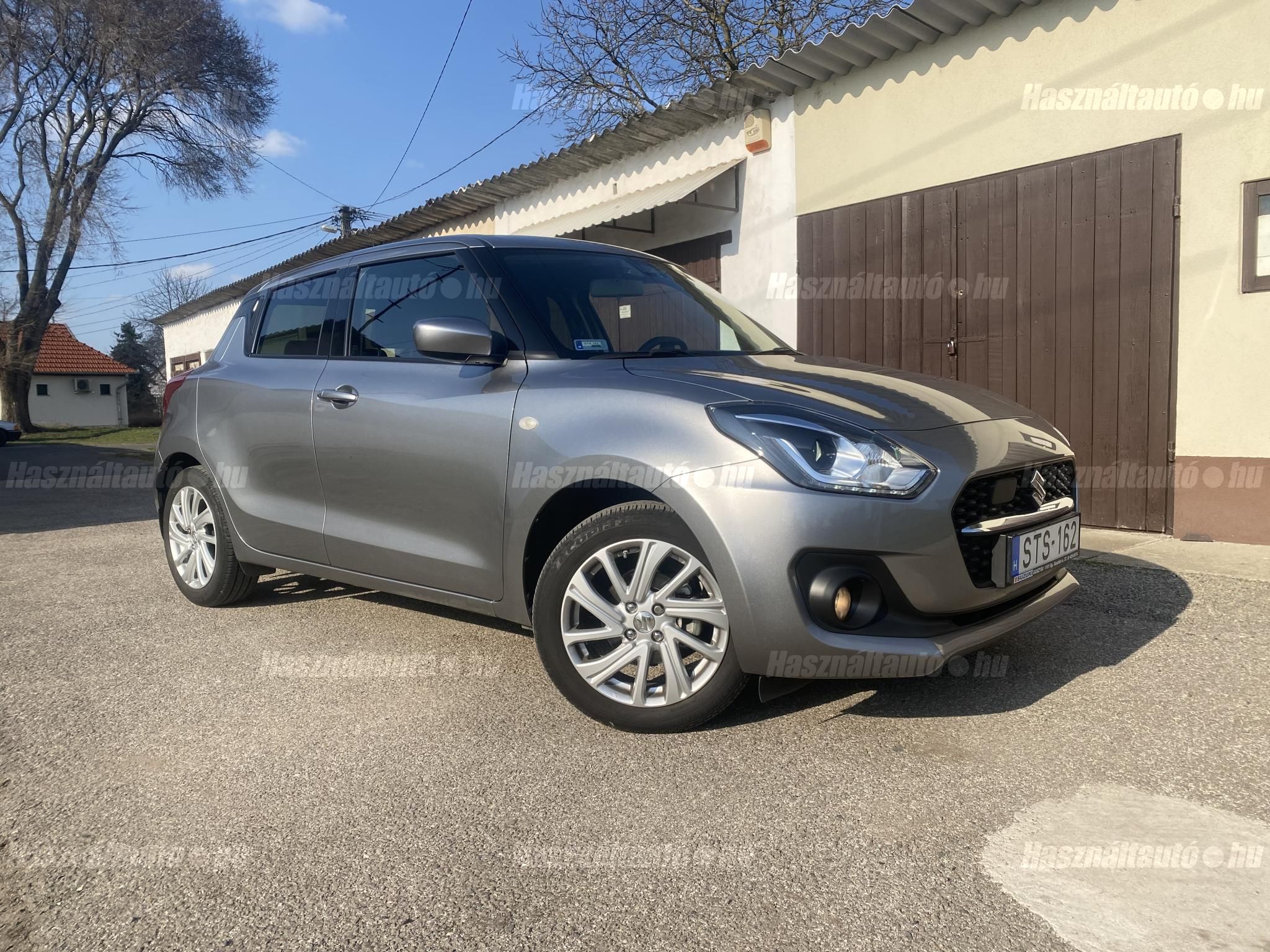 SUZUKI SWIFT 2021/7 - 1