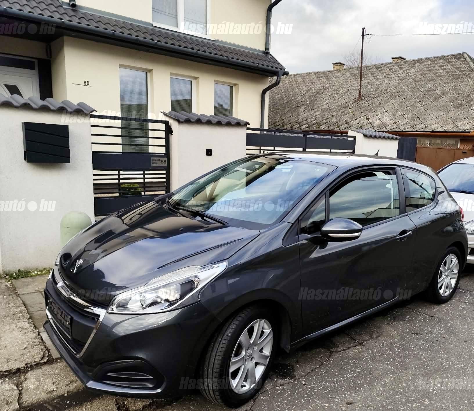 PEUGEOT 208 2016/7 - 1