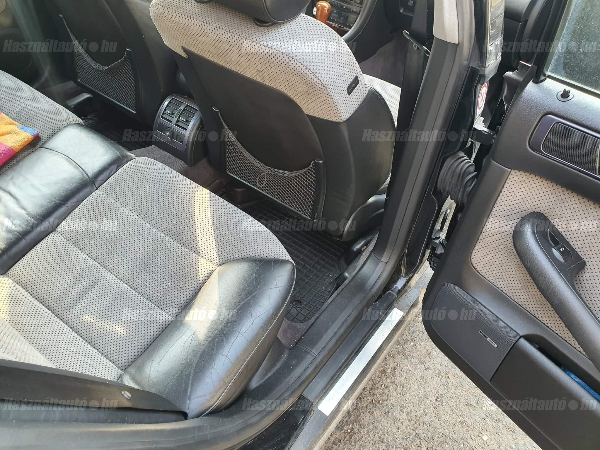 AUDI ALLROAD 2001/6 - 1