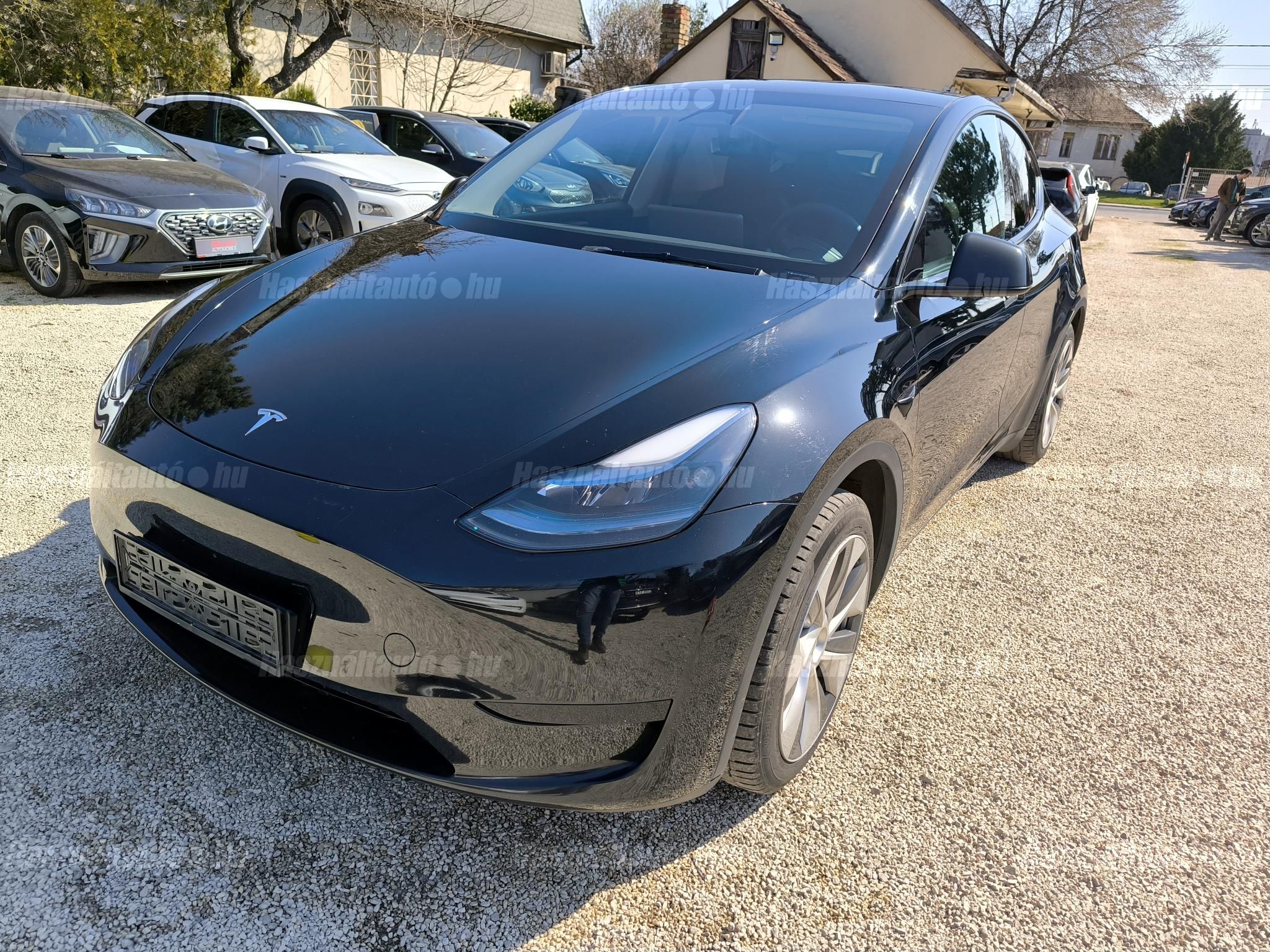 TESLA MODEL Y 2023/5 - 1