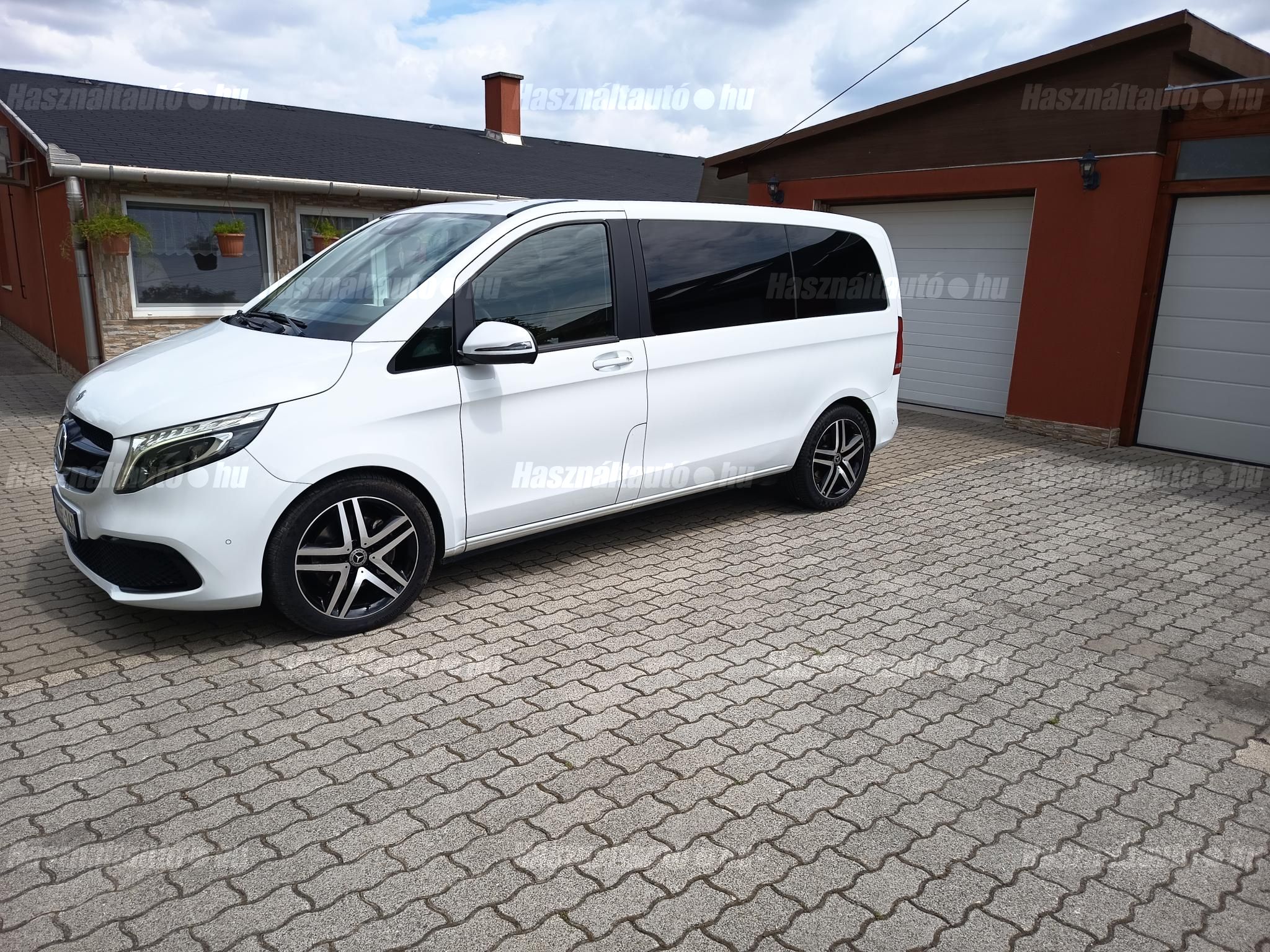 MERCEDES-BENZ V-OSZTÁLY 2020/10 - 1