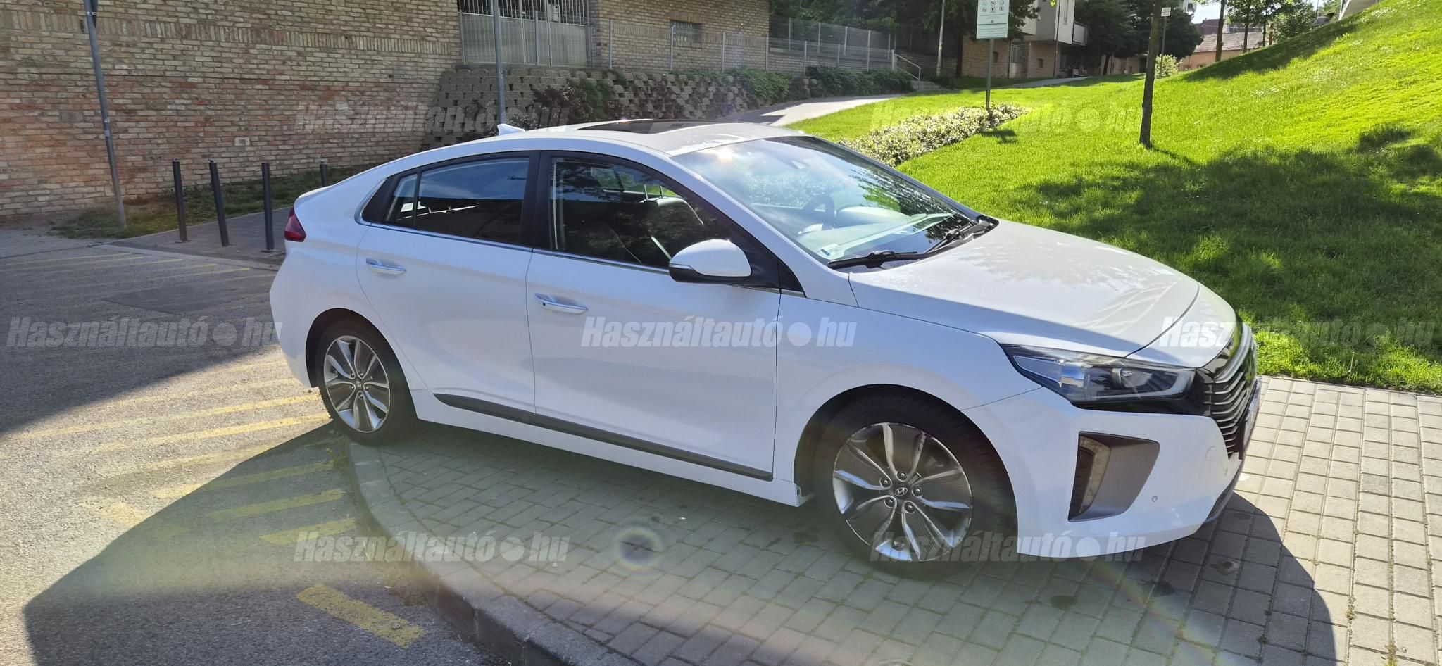 HYUNDAI IONIQ 2017/11 - 1