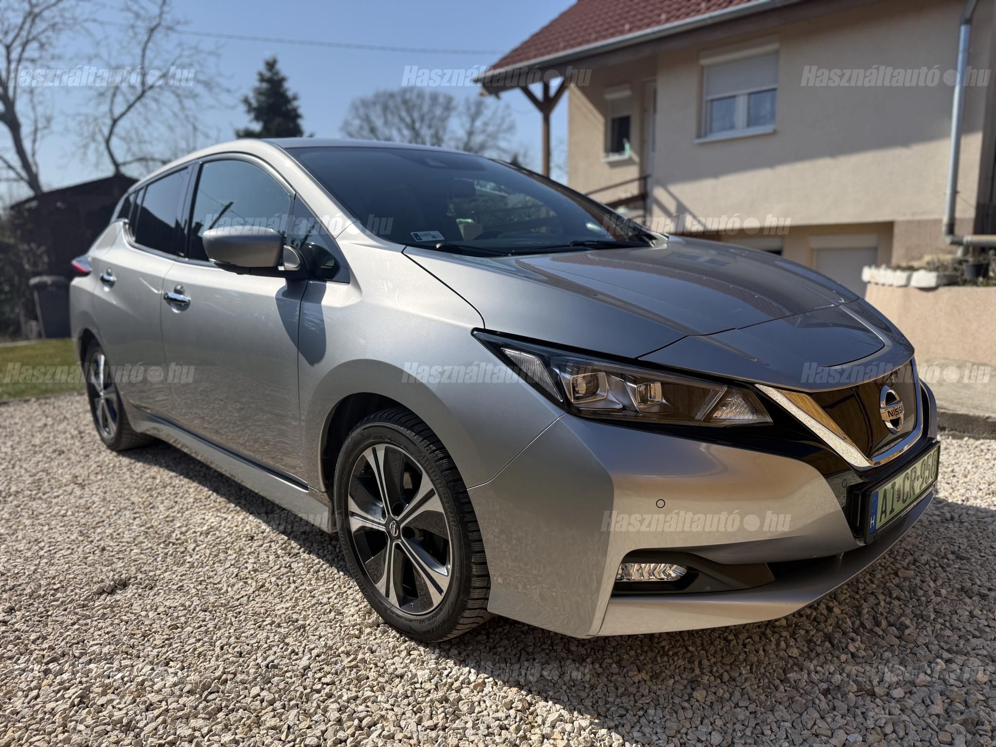 NISSAN LEAF 2019/9 - 1