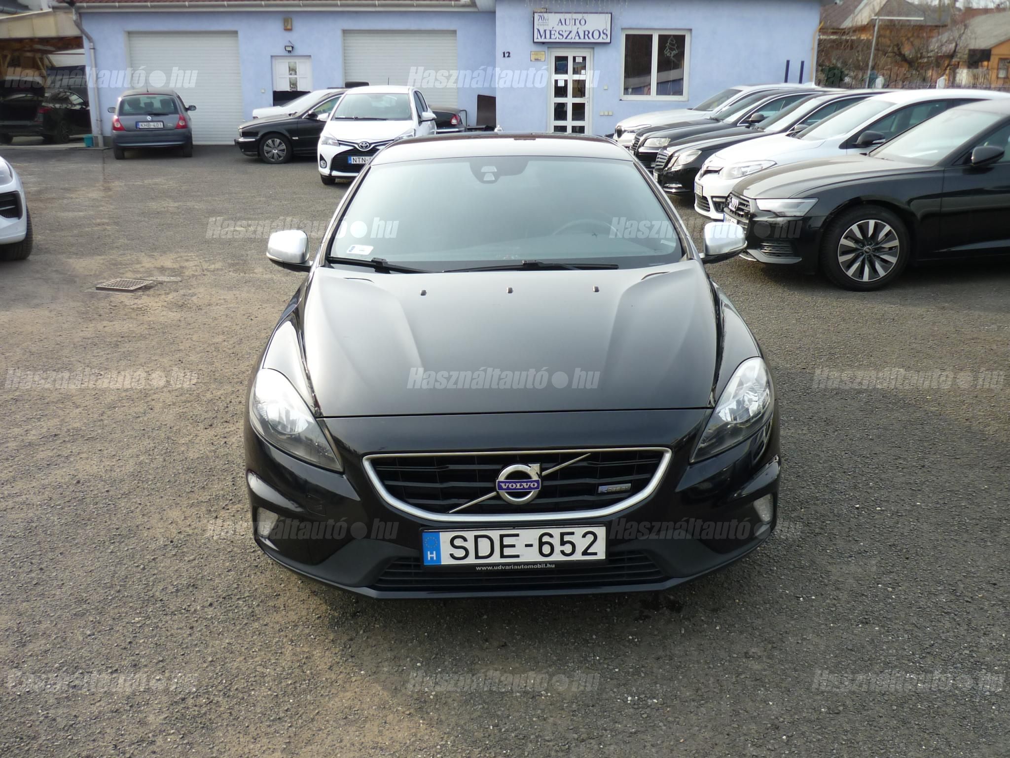 VOLVO V40 2013/12 - 1
