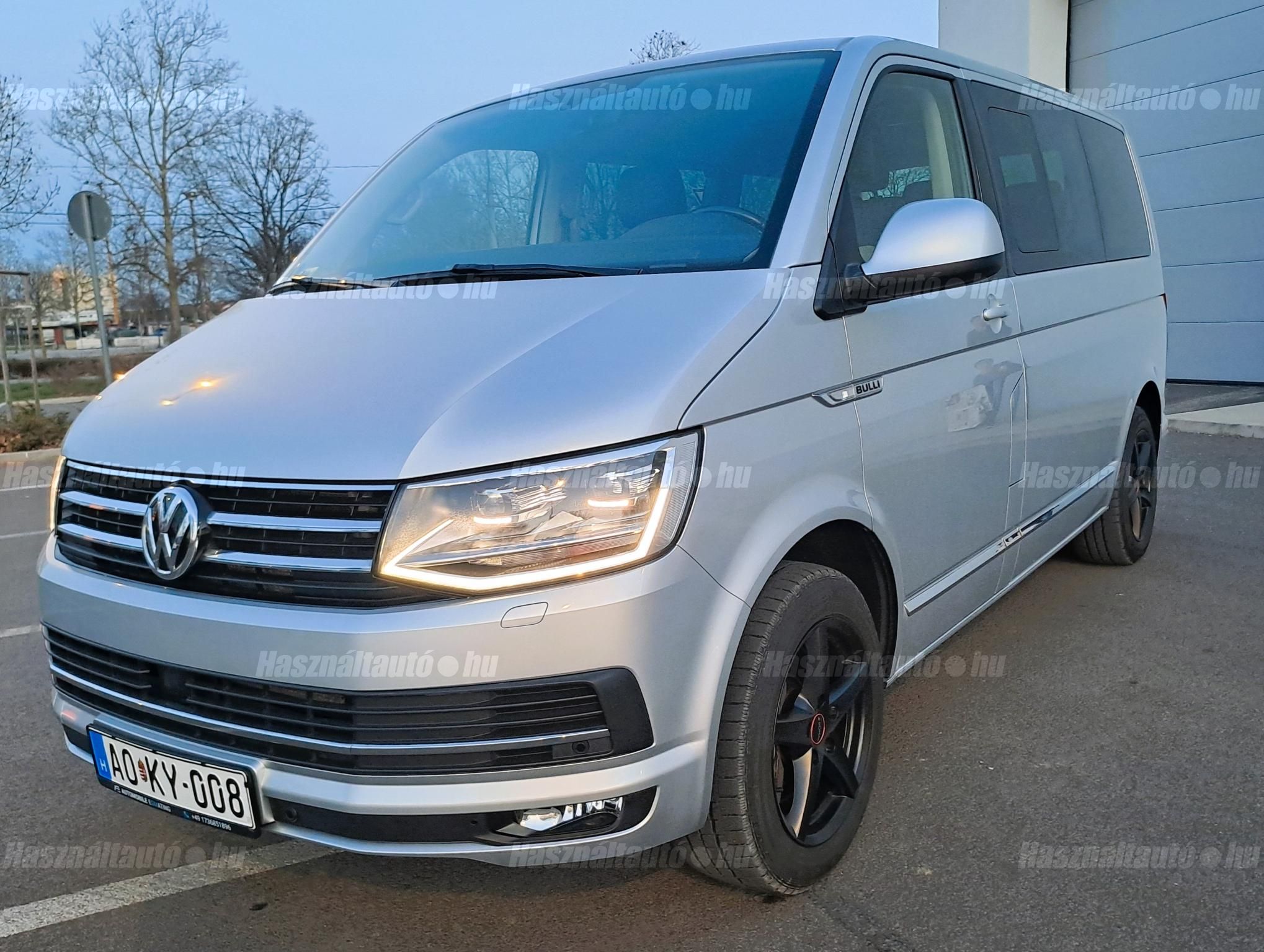 VOLKSWAGEN MULTIVAN 2016/3 - 1