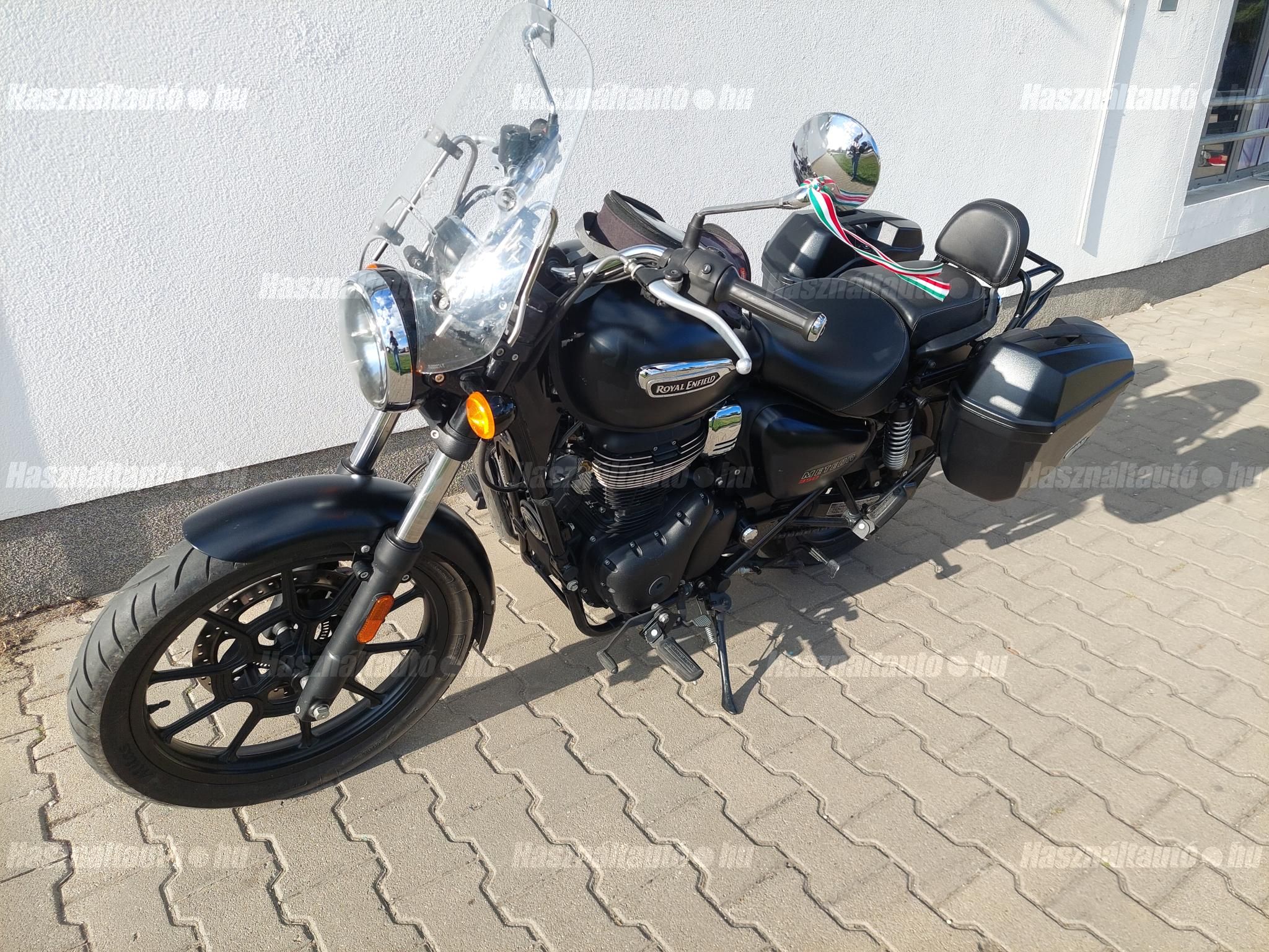 ROYAL ENFIELD METEOR 2021/8 - 1