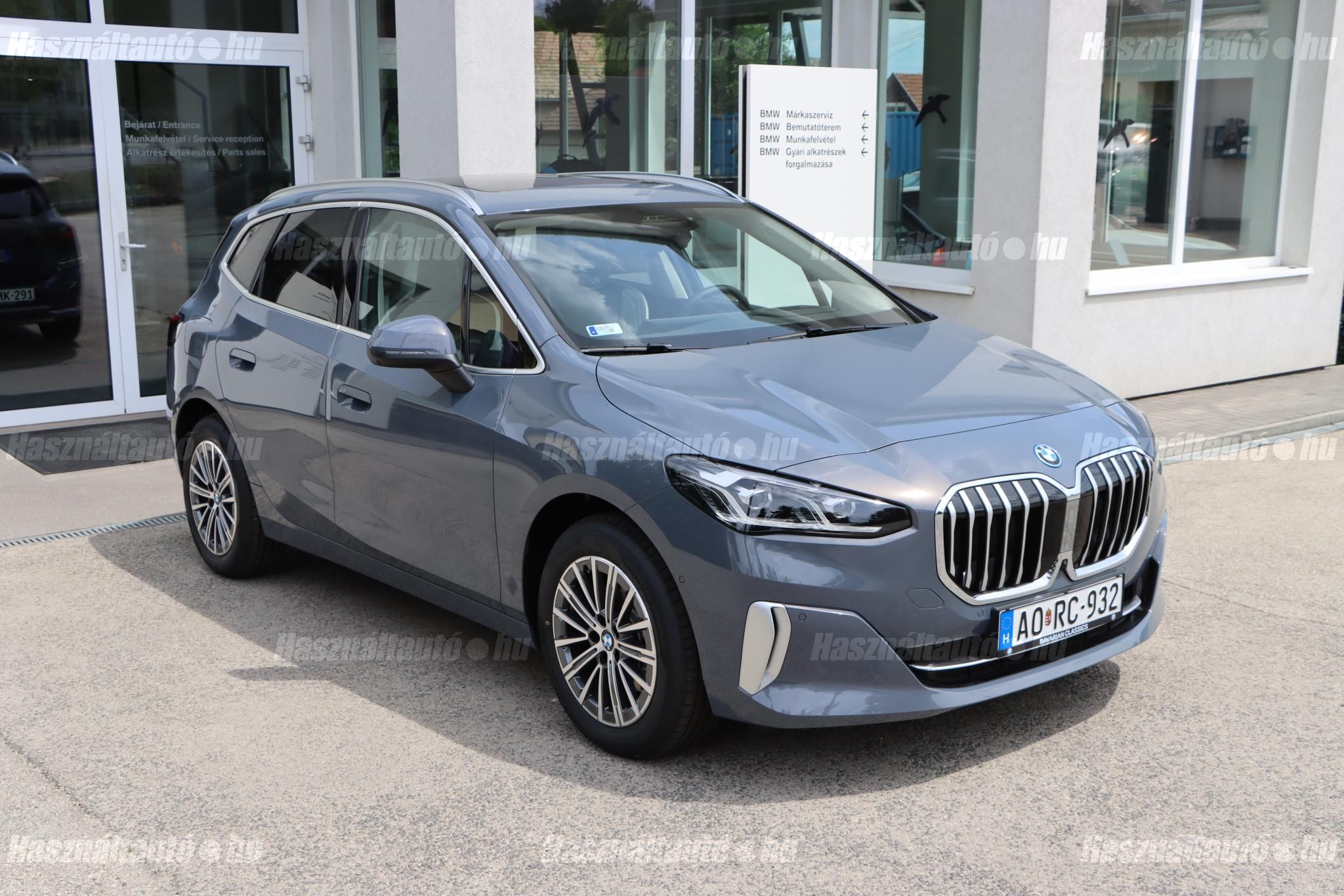 BMW 225 2026 - 1