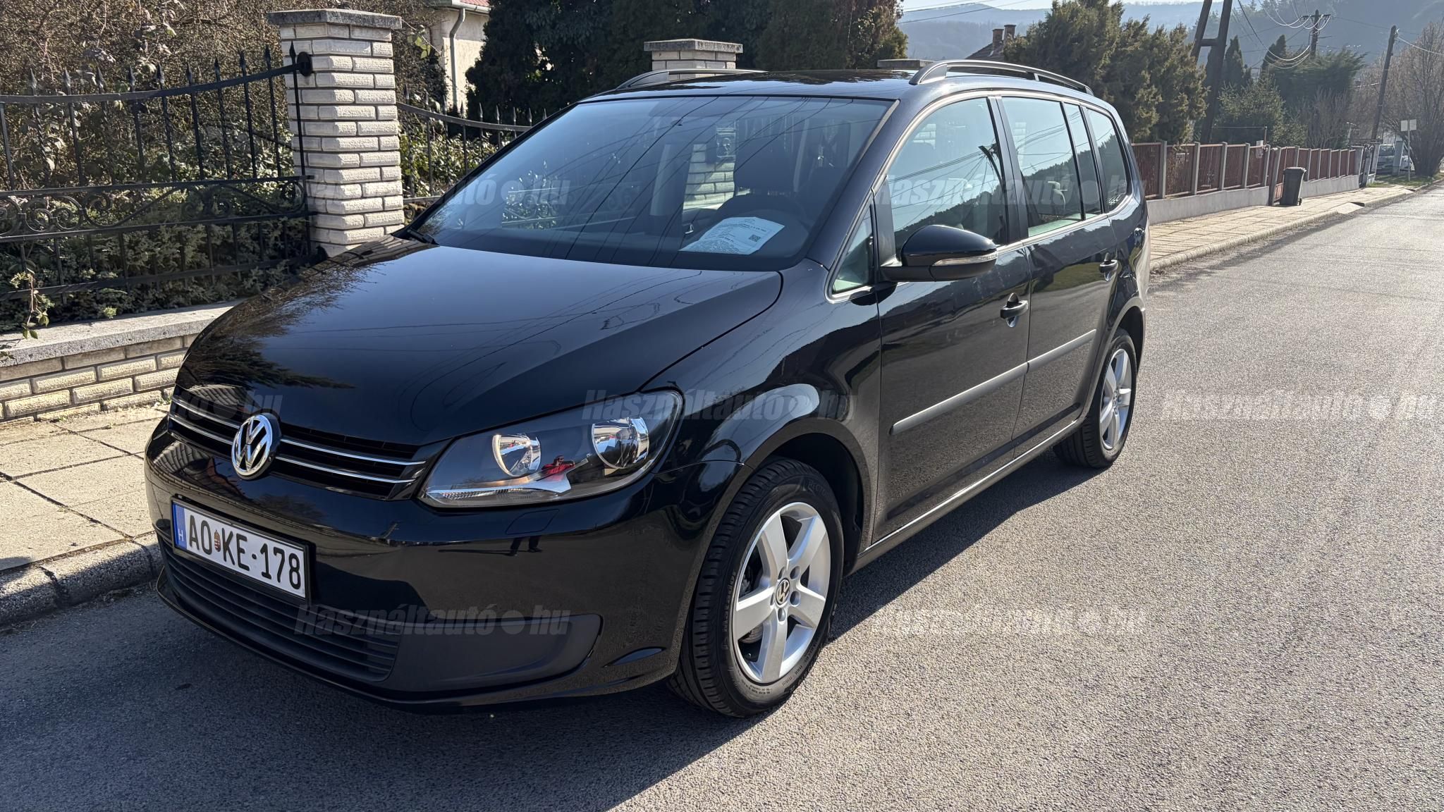 VOLKSWAGEN TOURAN 2012/10 - 1