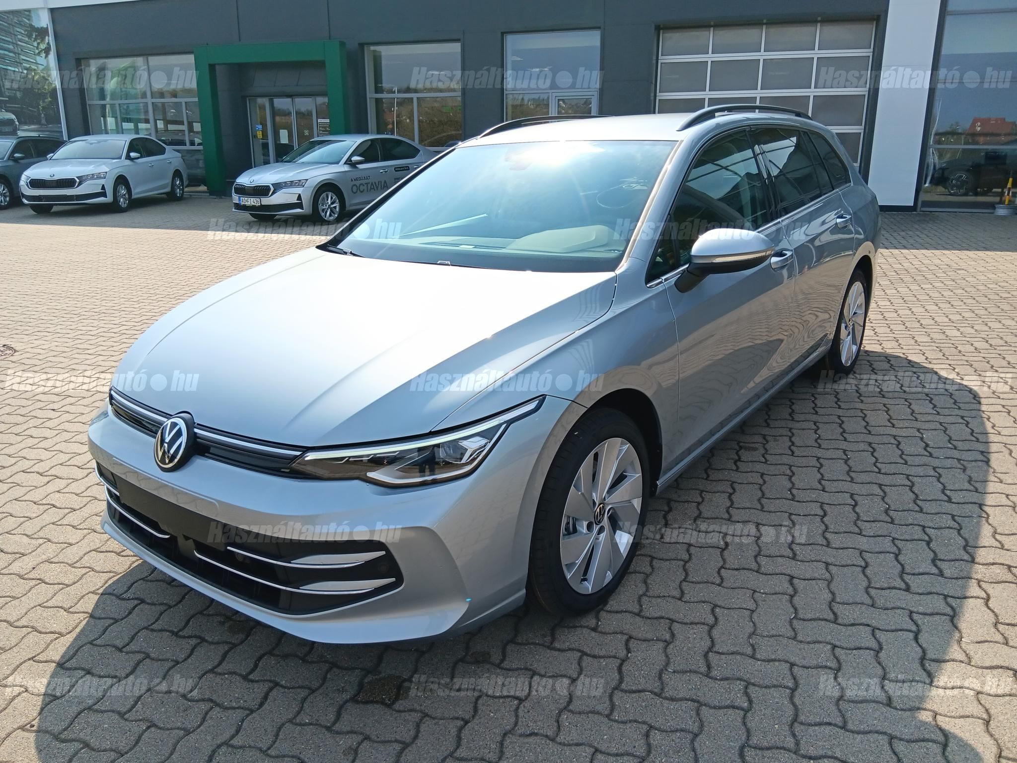 VOLKSWAGEN GOLF 2026 - 1