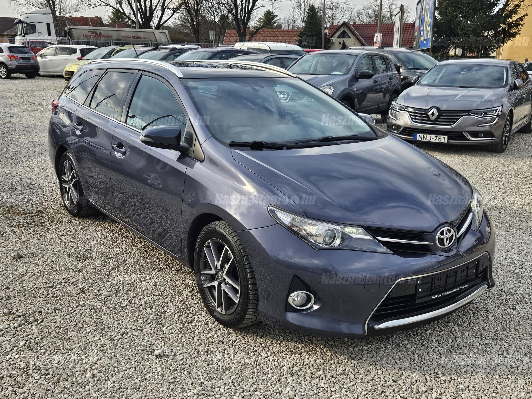 TOYOTA AURIS 2015/5 - 1