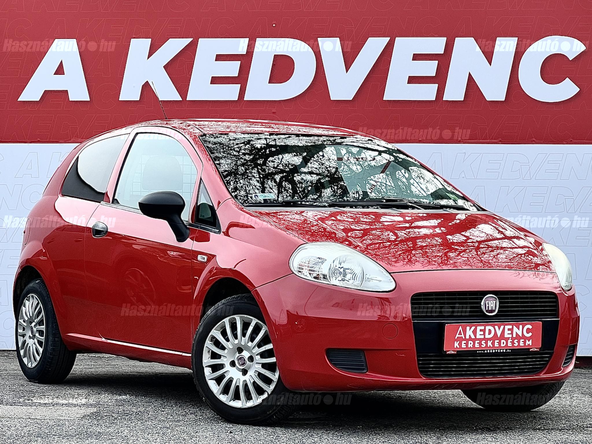 FIAT PUNTO 2011/7 - 1