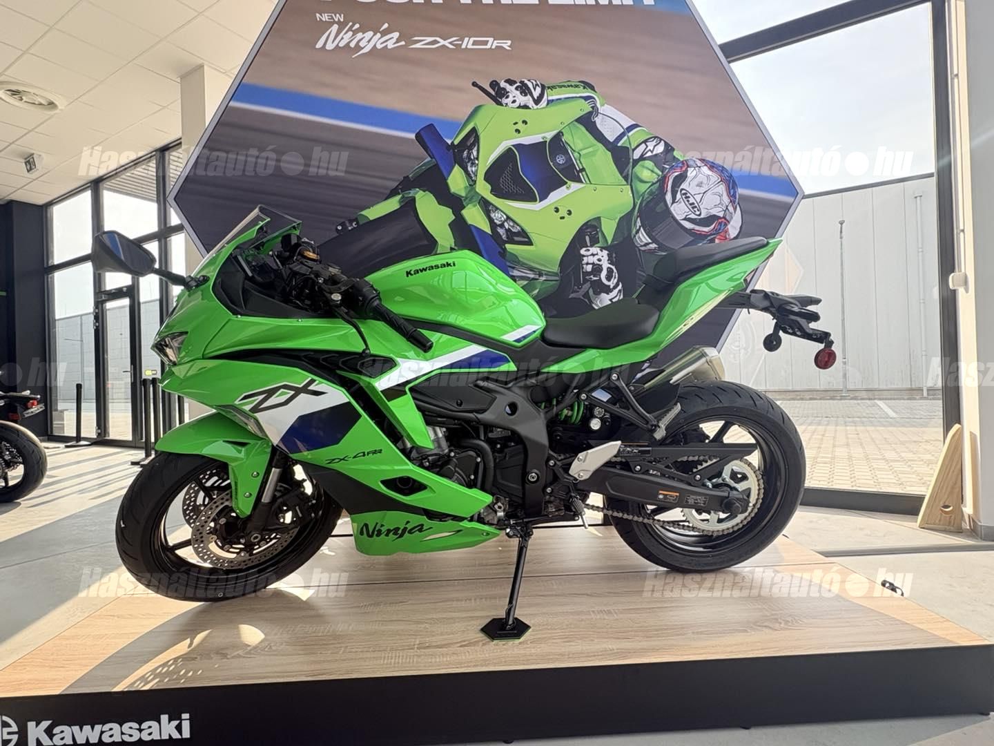 KAWASAKI ZX-4R (NINJA) 2026 - 1