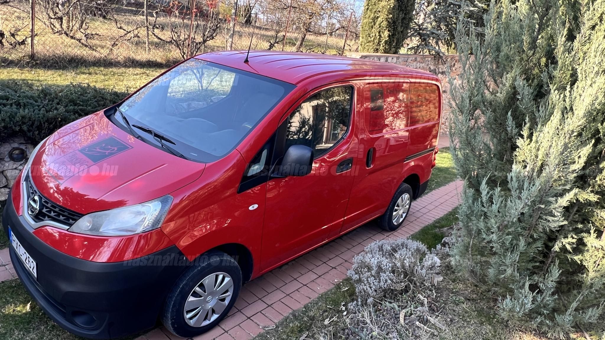 NISSAN NV200 2018/8 - 1