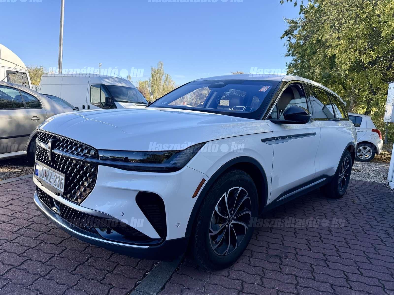 LINCOLN NAUTILUS 2024/7 - 1