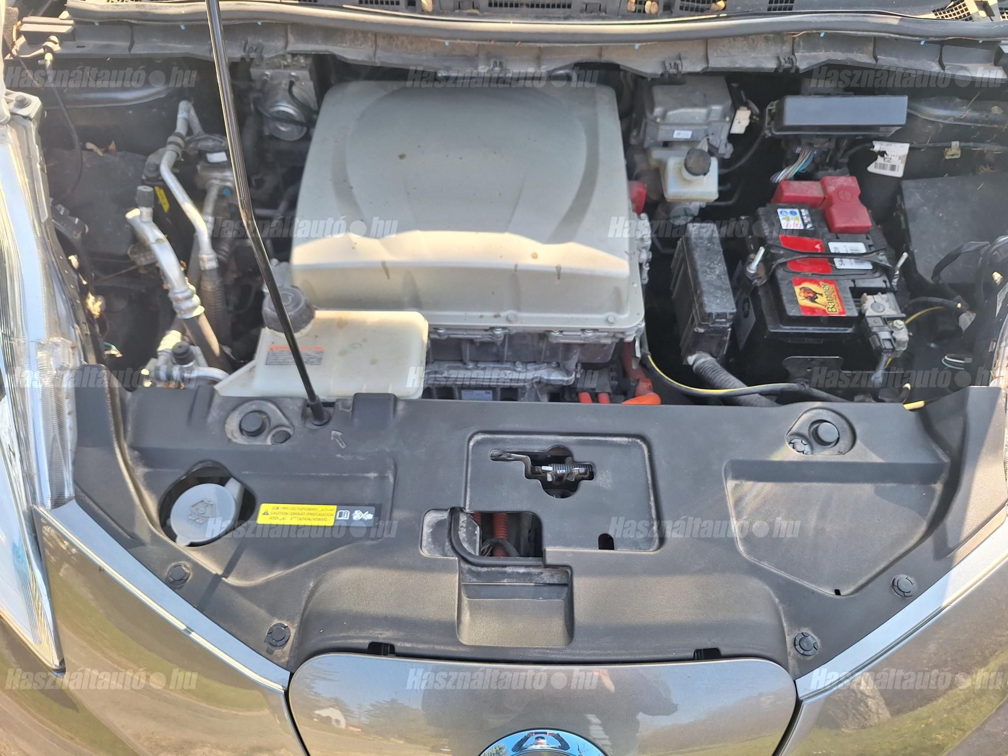 NISSAN LEAF 2016/4 - 1