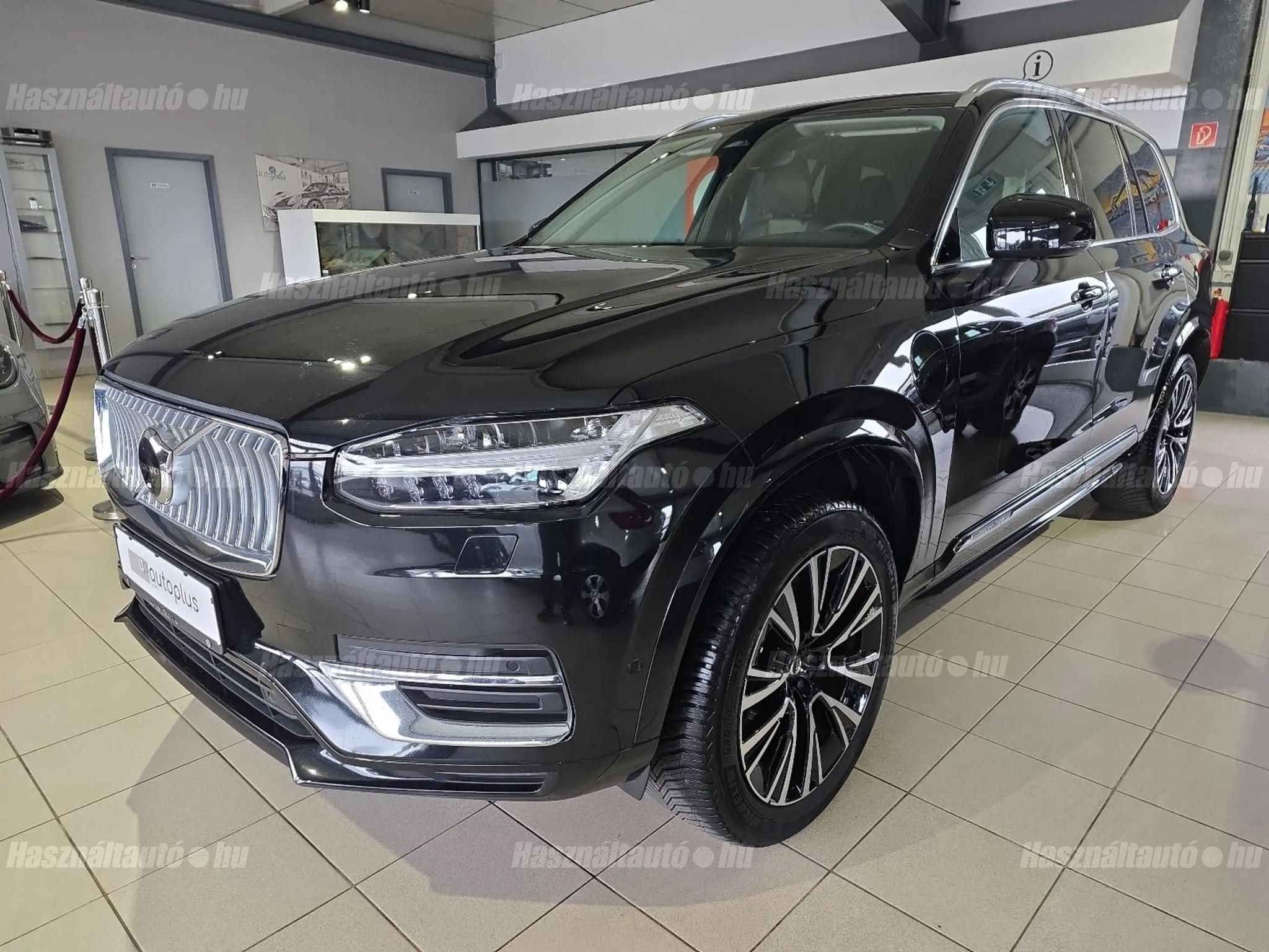 VOLVO XC90 2022/8 - 1