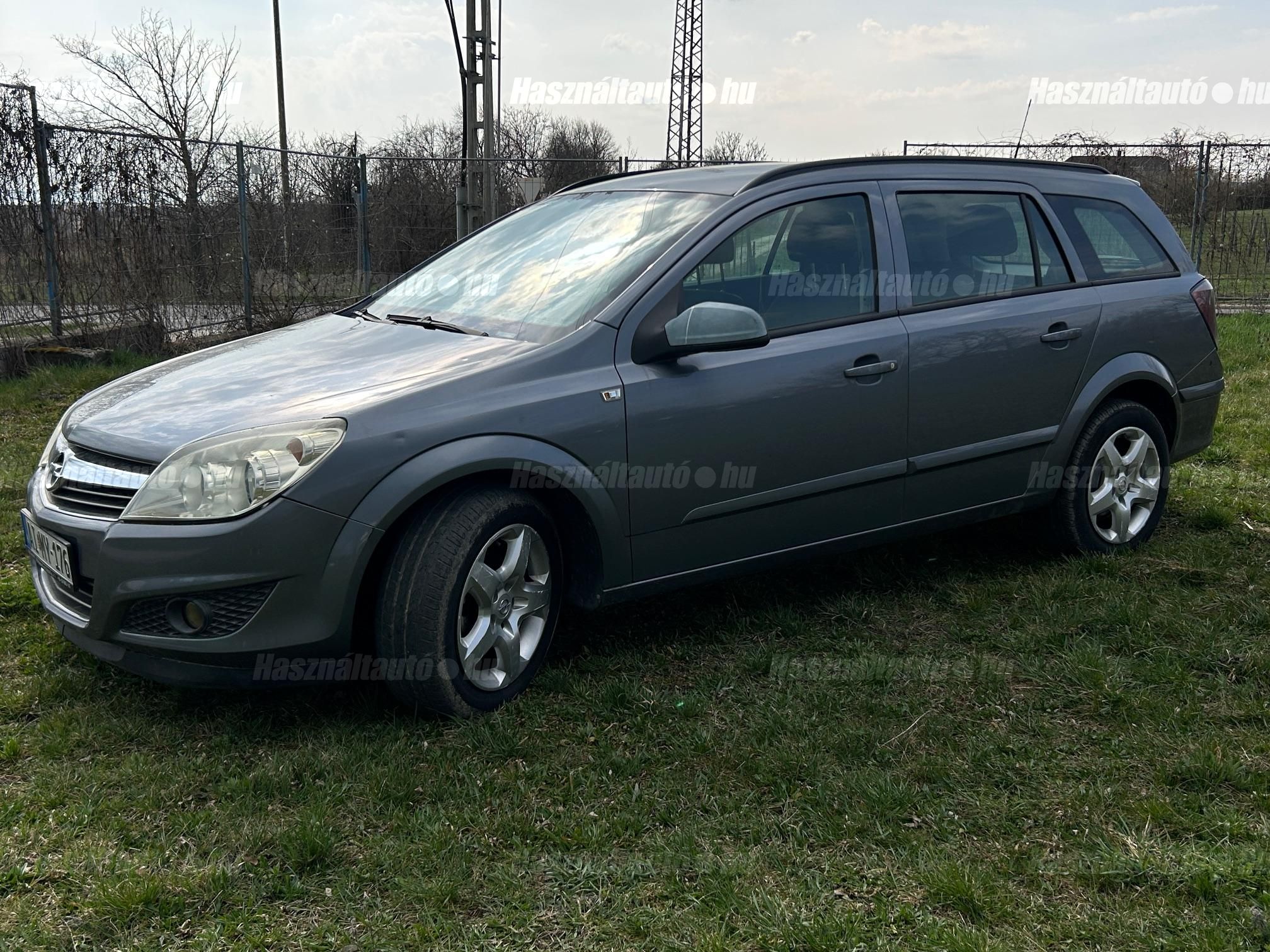 OPEL ASTRA H 2008/6 - 1