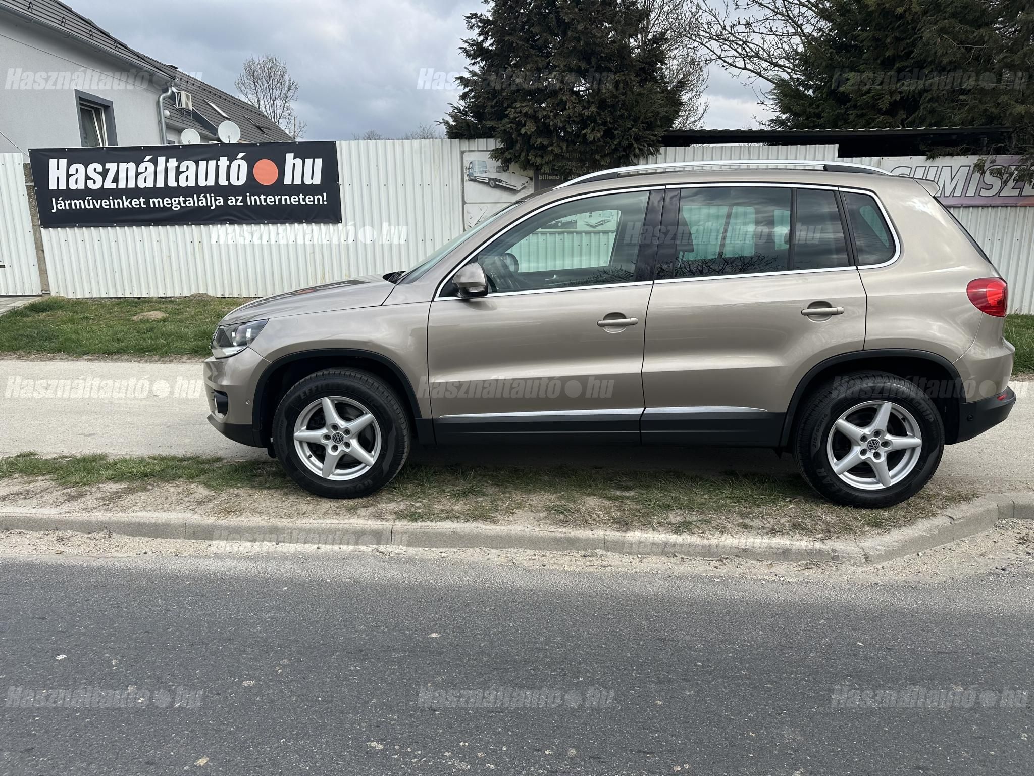 VOLKSWAGEN TIGUAN 2012/7 - 1