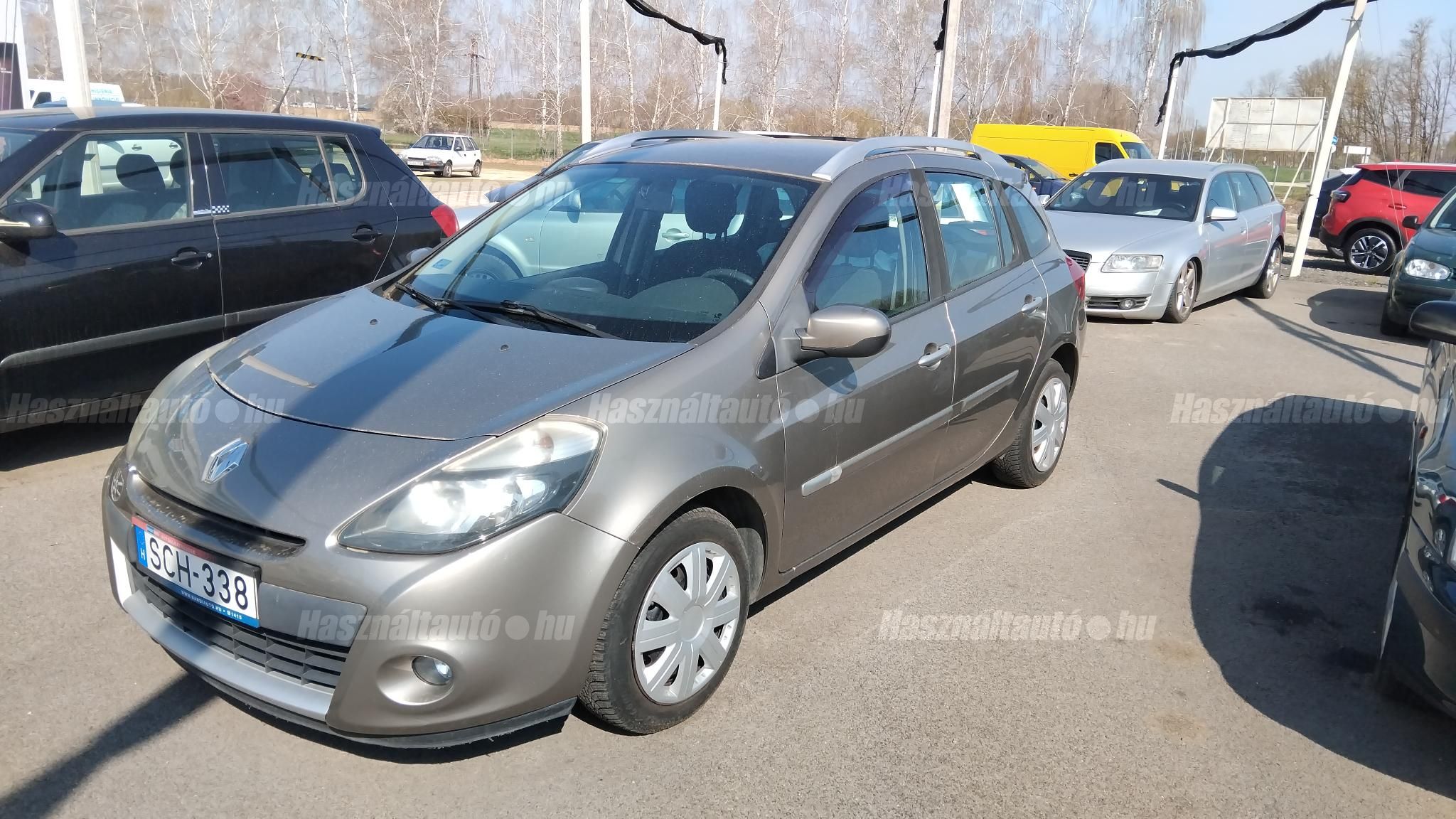 RENAULT CLIO 2011/10 - 1