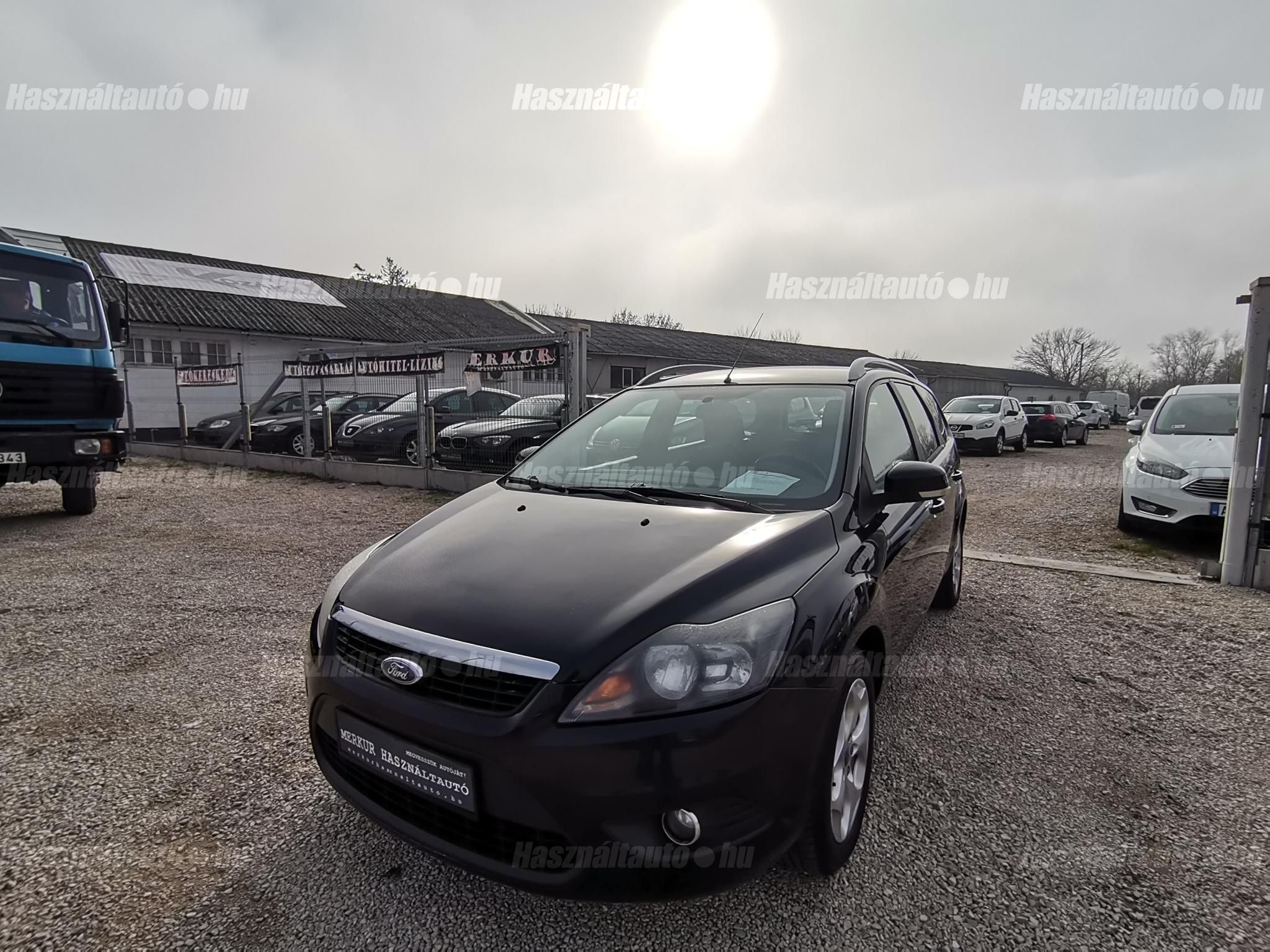 FORD FOCUS 2011 - 1