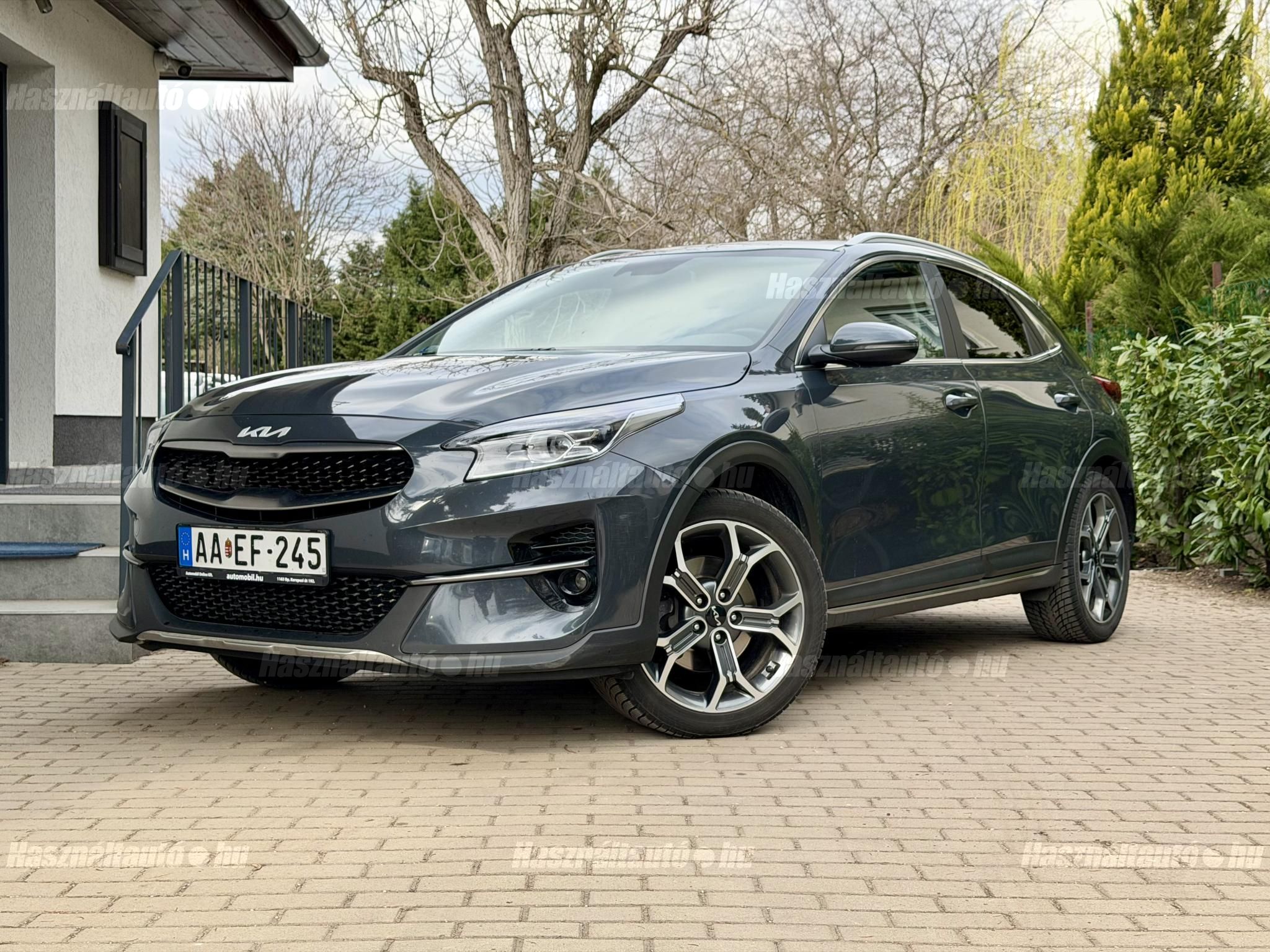 KIA XCEED 2022/9 - 1