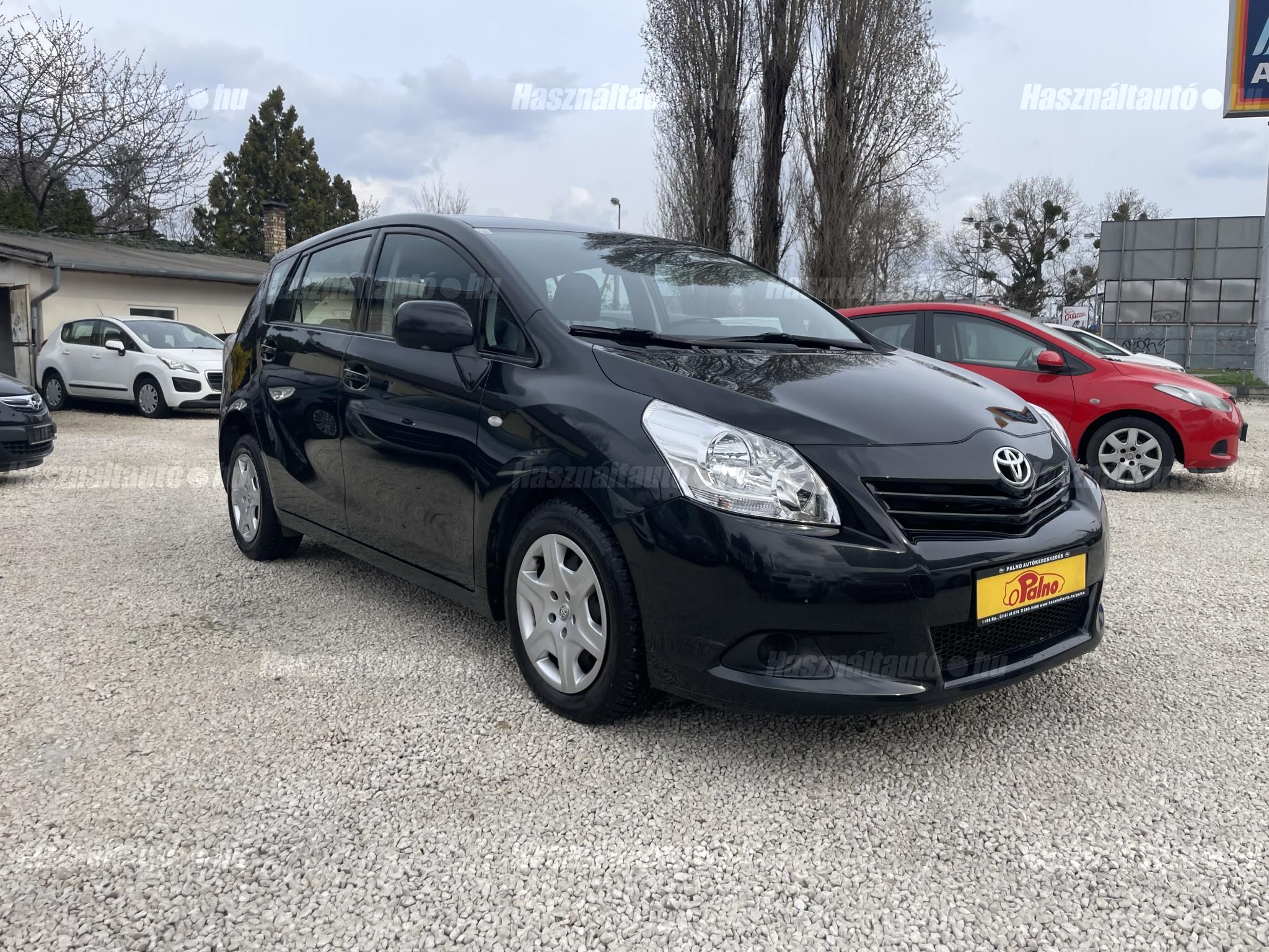 TOYOTA VERSO 2013/10 - 1