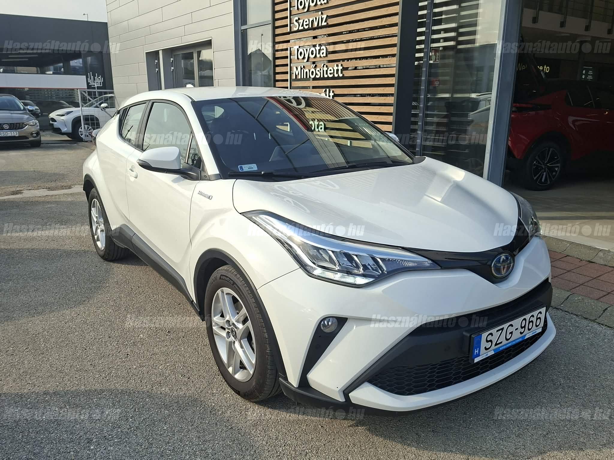 TOYOTA C-HR 2021/11 - 1