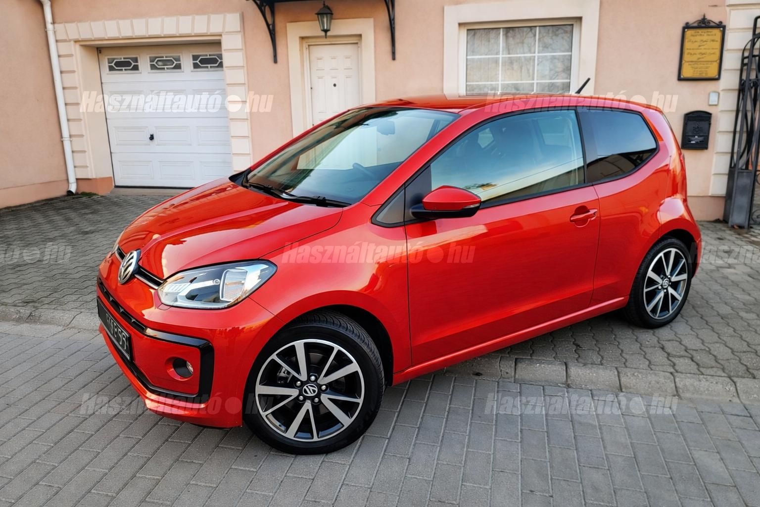 VOLKSWAGEN UP 2021/6 - 1