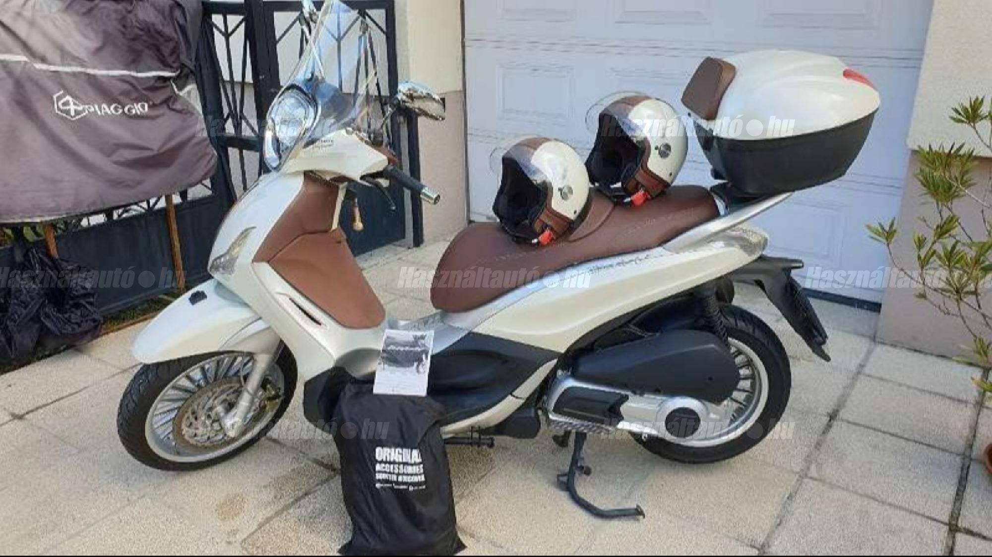 PIAGGIO BEVERLY 300 2013/7 - 1