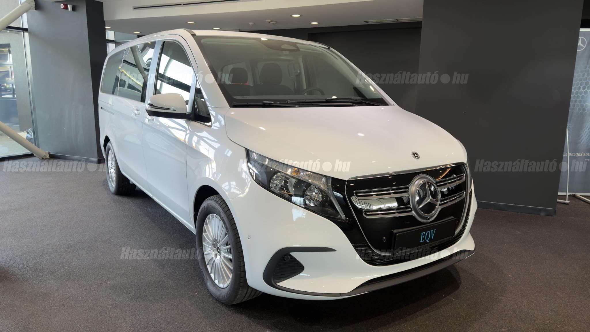 MERCEDES-BENZ EQV 2025/2 - 1