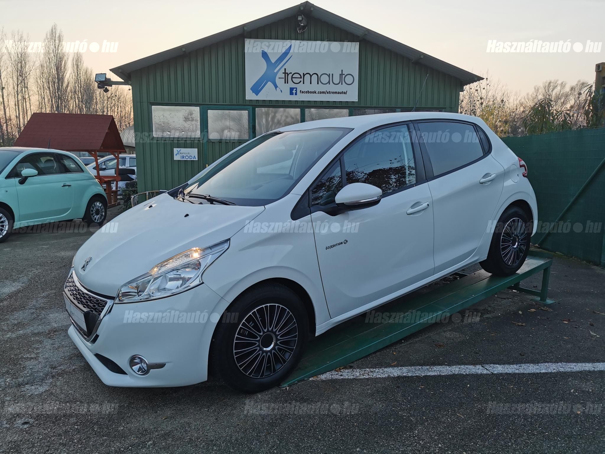 PEUGEOT 208 2014/5 - 1