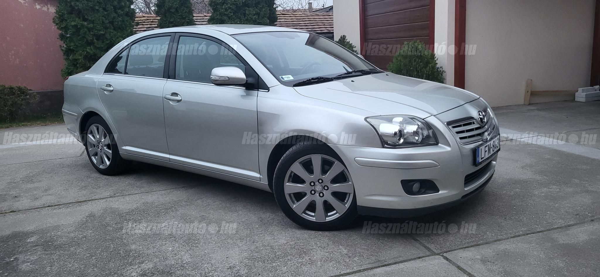 TOYOTA AVENSIS 2008/7 - 1
