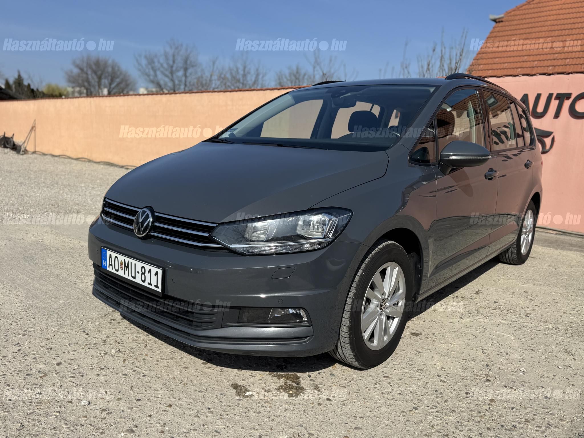 VOLKSWAGEN TOURAN 2022/6 - 1