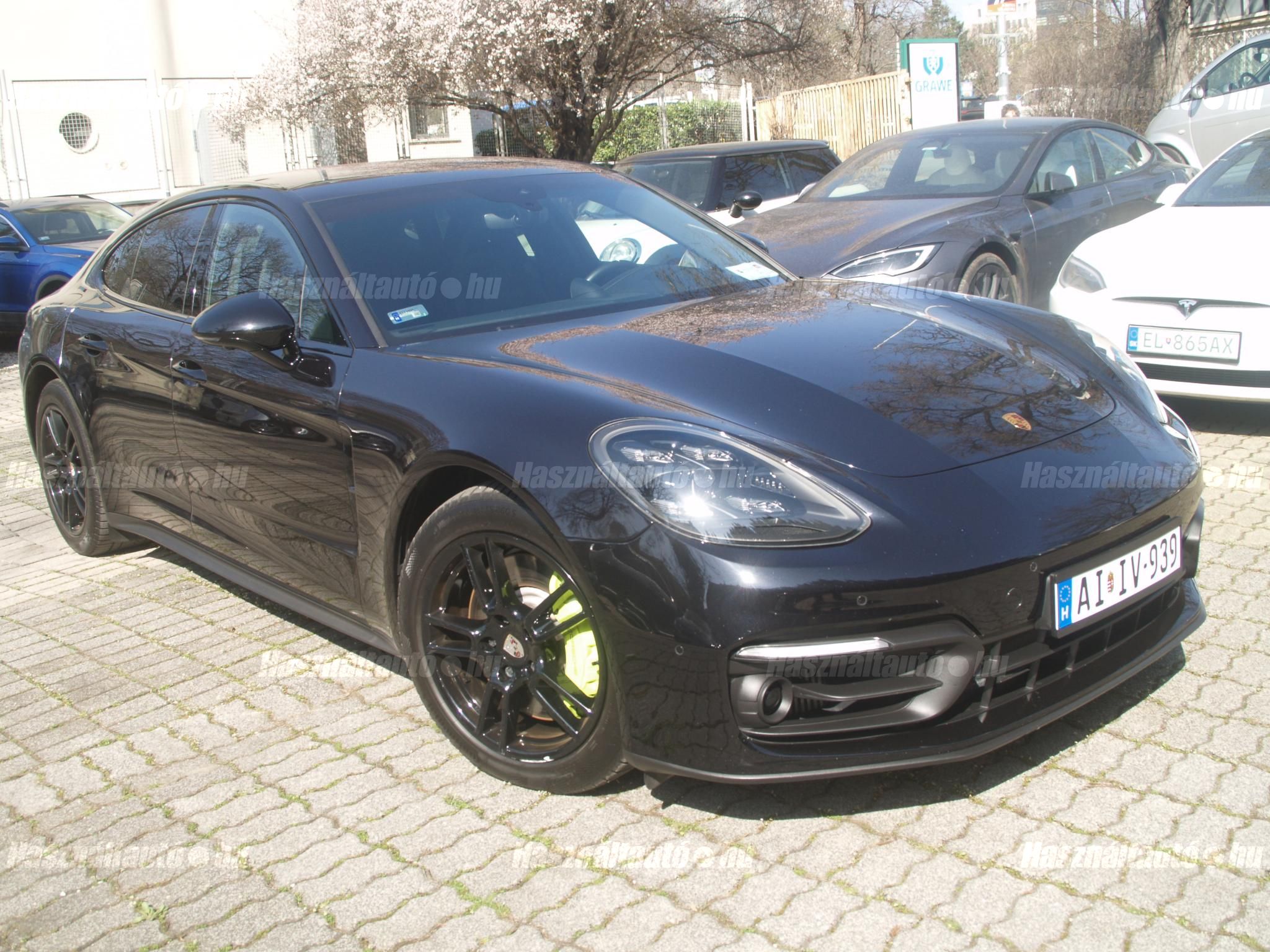 PORSCHE PANAMERA 2022/9 - 1