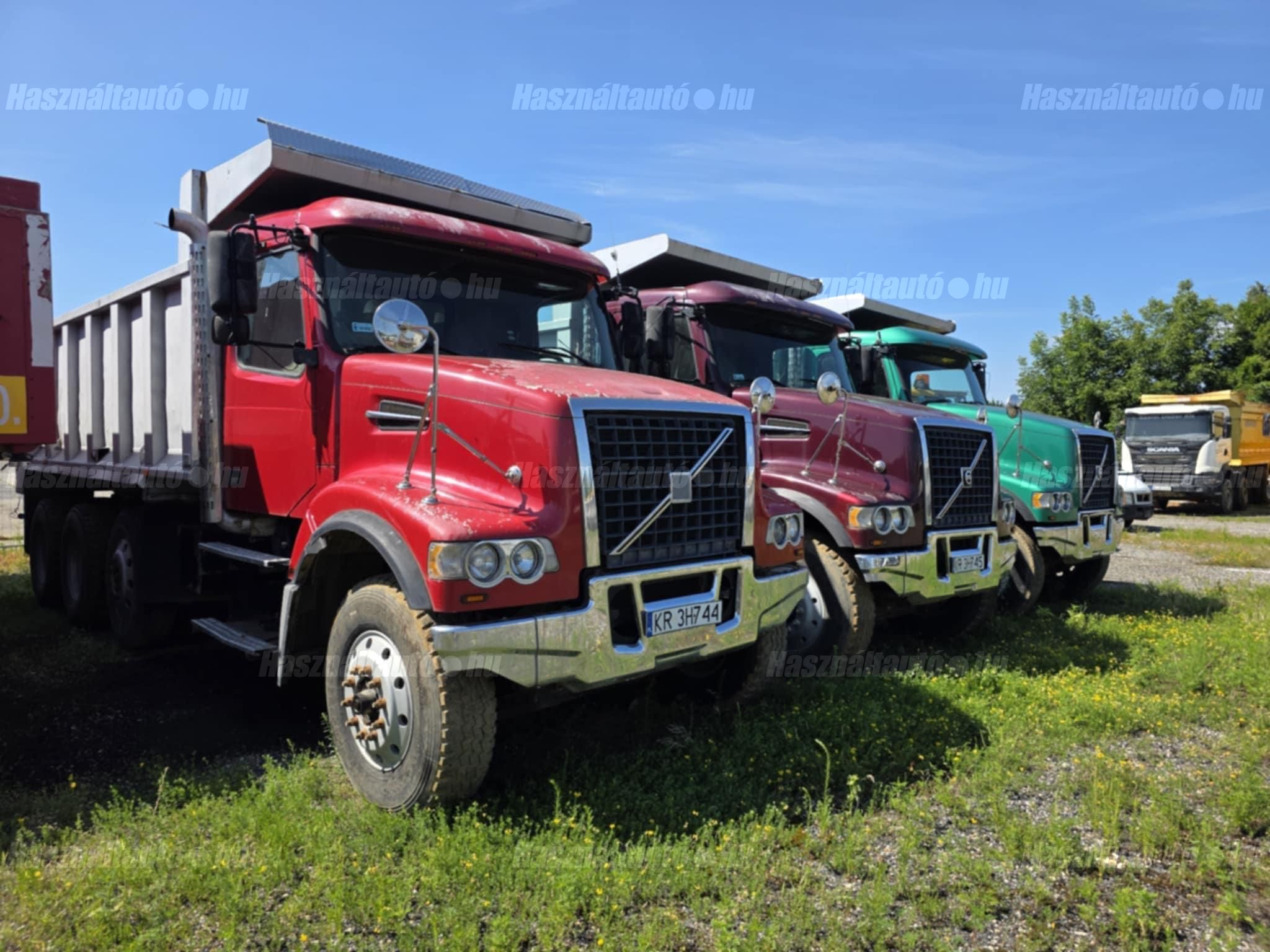 VOLVO 2008 - 1