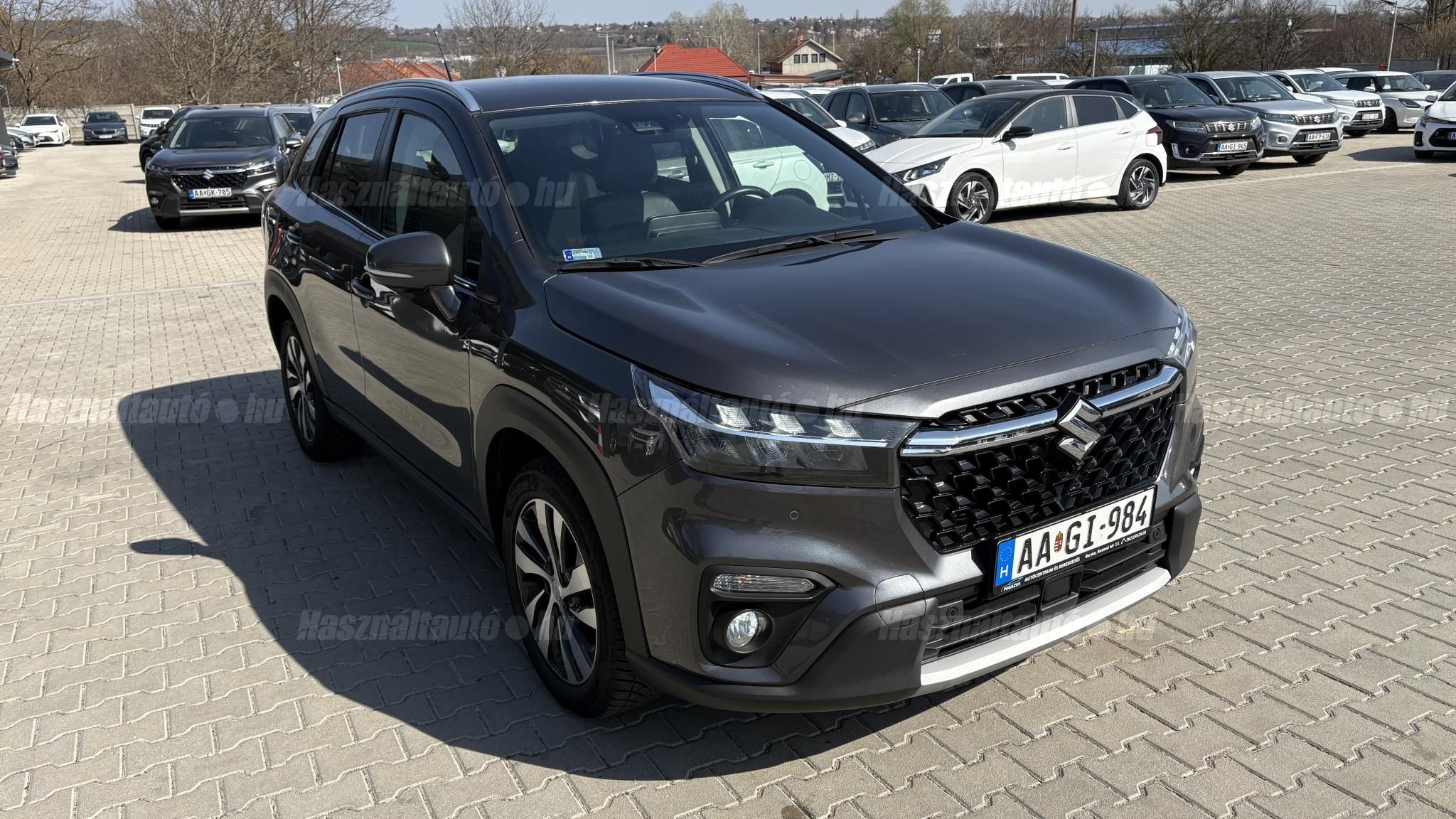 SUZUKI S-CROSS 2022/11 - 1