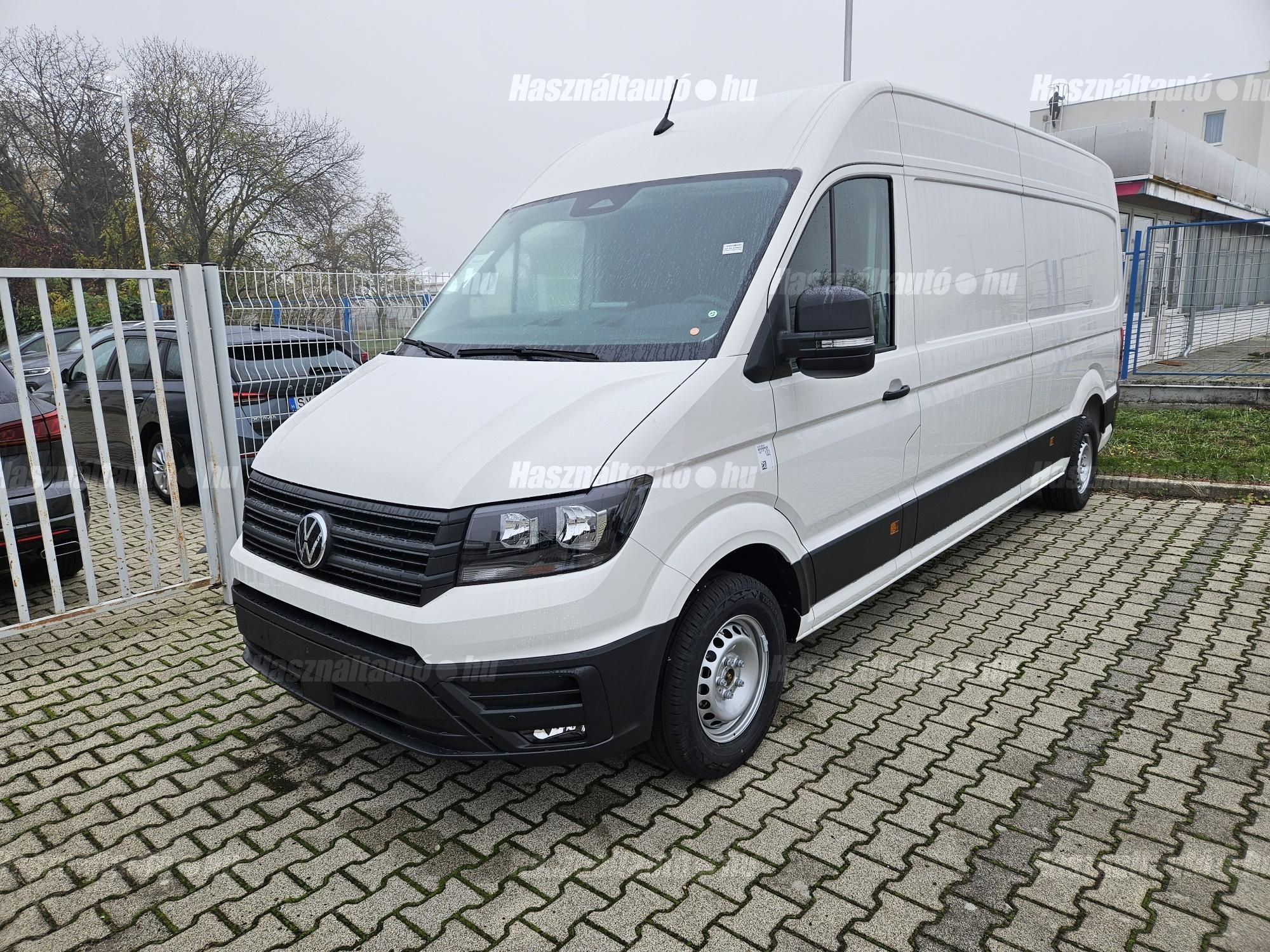 VOLKSWAGEN CRAFTER 2025/12 - 1