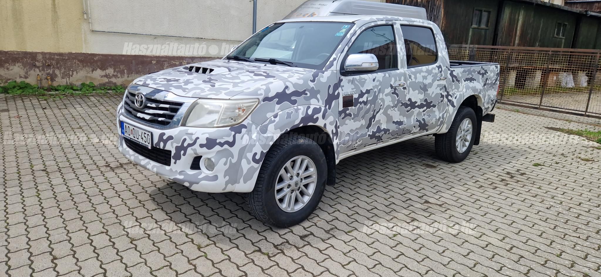 TOYOTA HILUX 2011/11 - 1