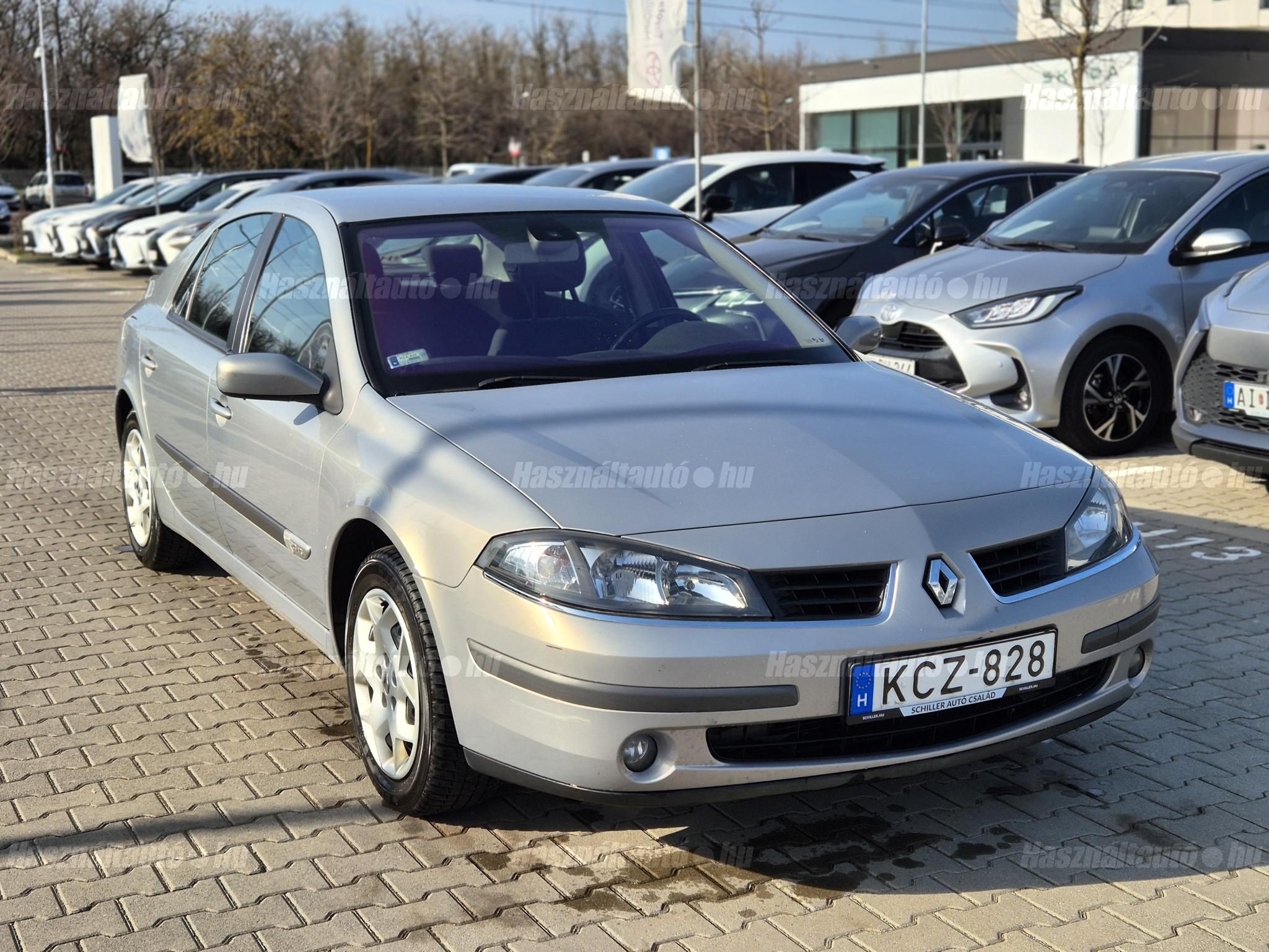 RENAULT LAGUNA 2006/6 - 1