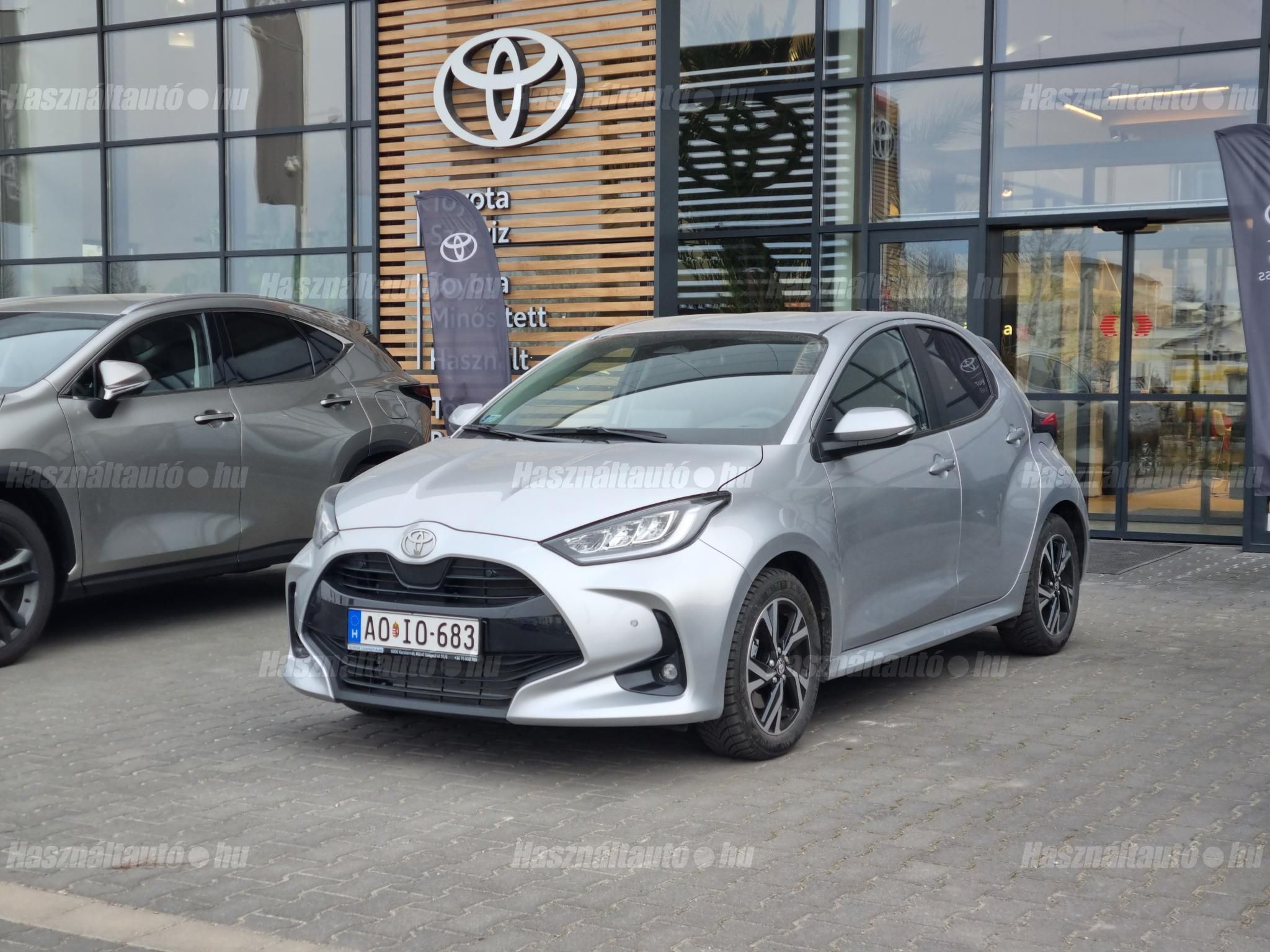TOYOTA YARIS 2025/10 - 1