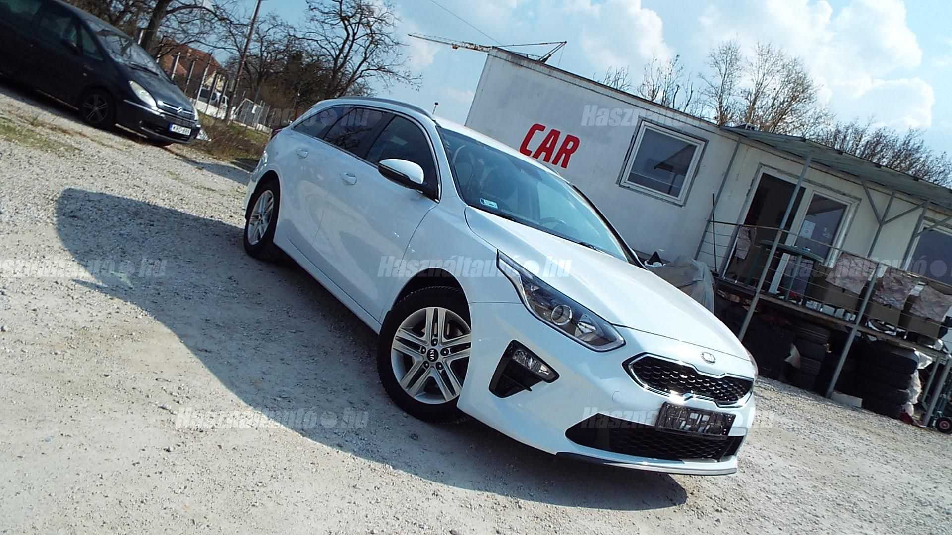 KIA CEE'D 2020/4 - 1