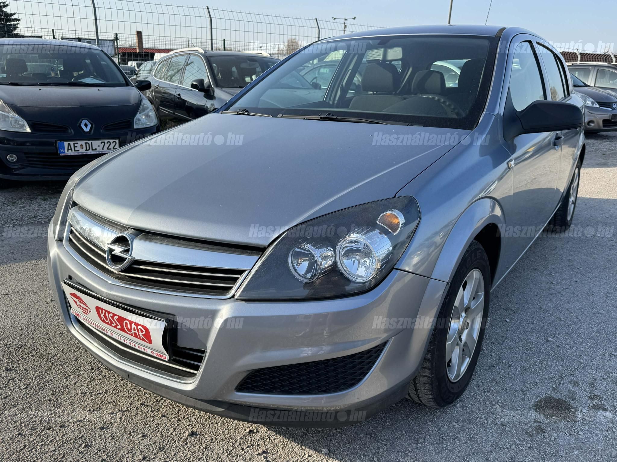 OPEL ASTRA H 2009 - 1