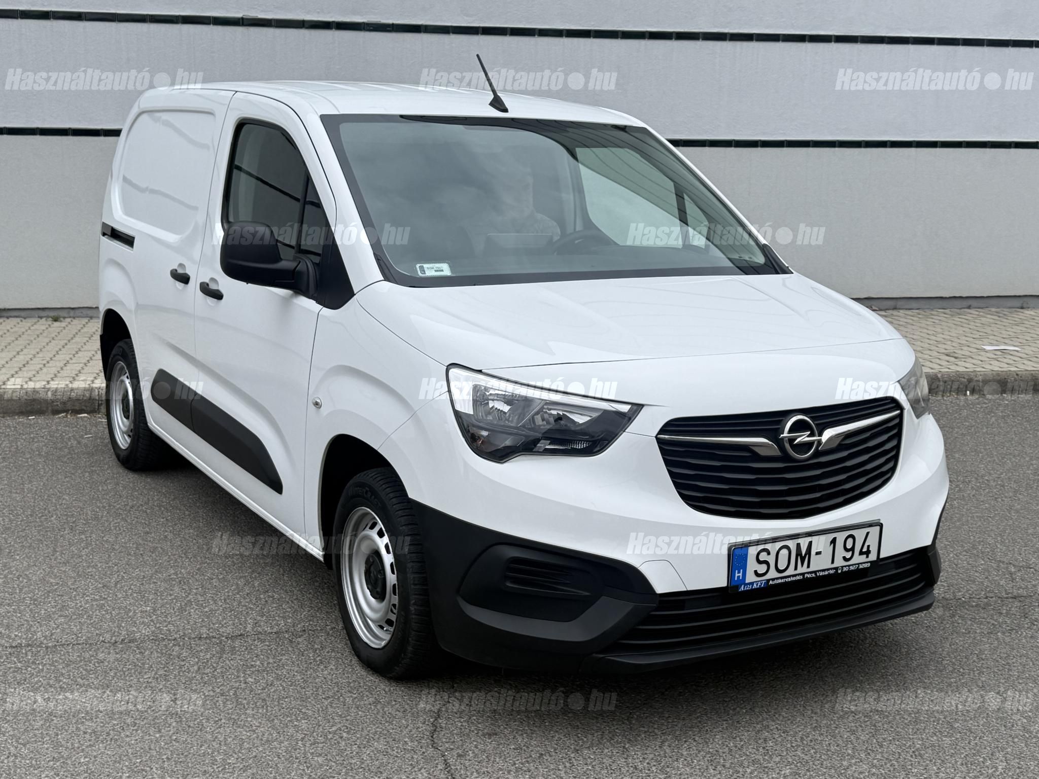 OPEL COMBO 2021/2 - 1
