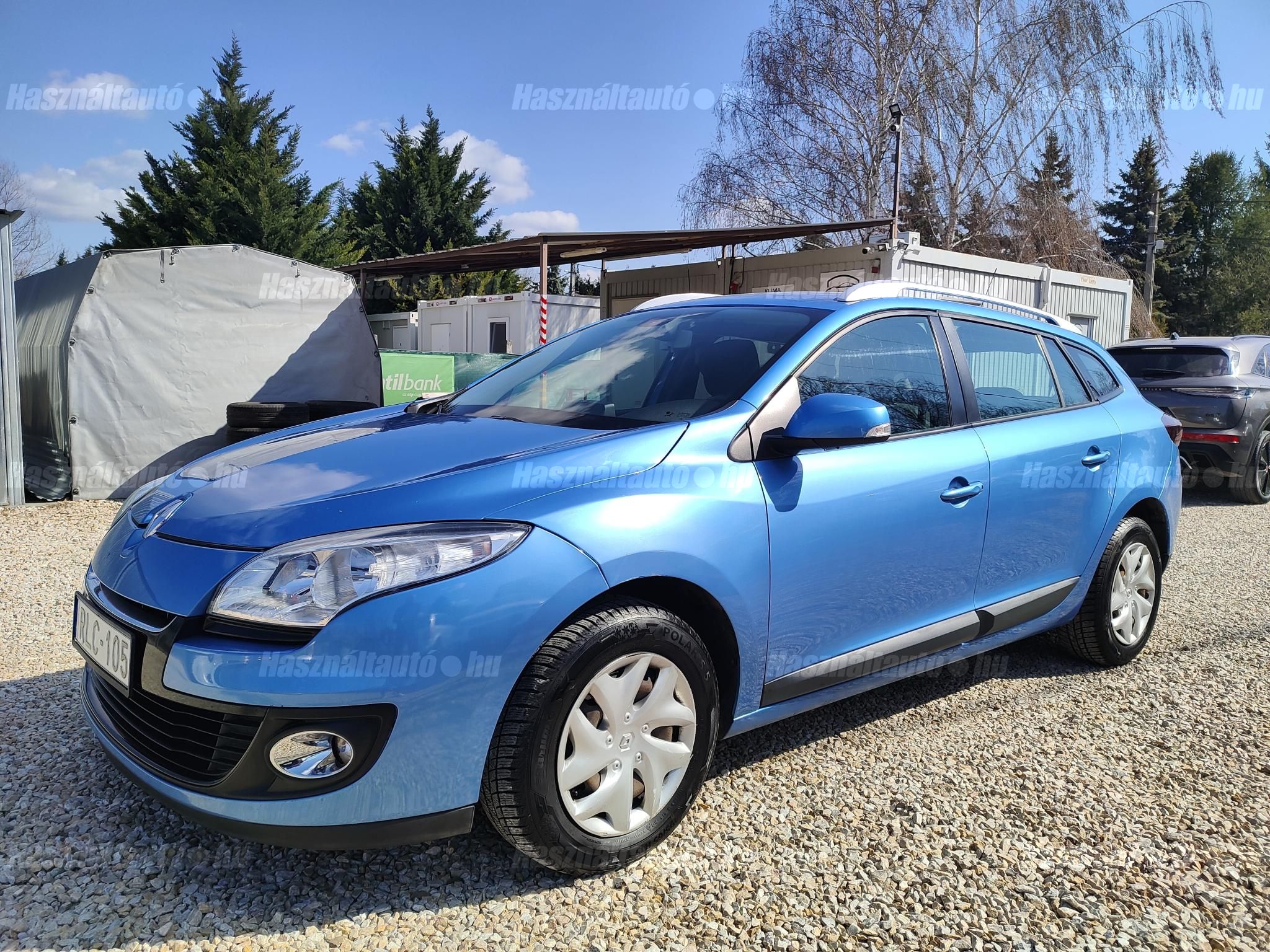 RENAULT MEGANE 2013/10 - 1