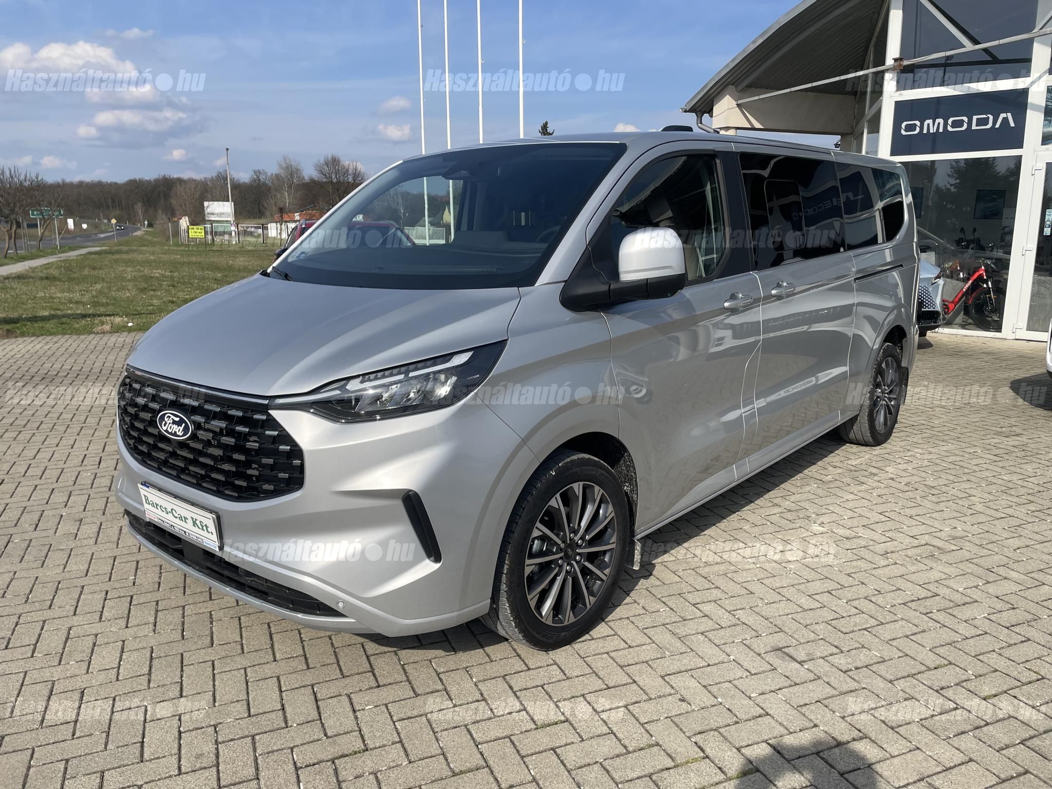 FORD TOURNEO 2025/8 - 1